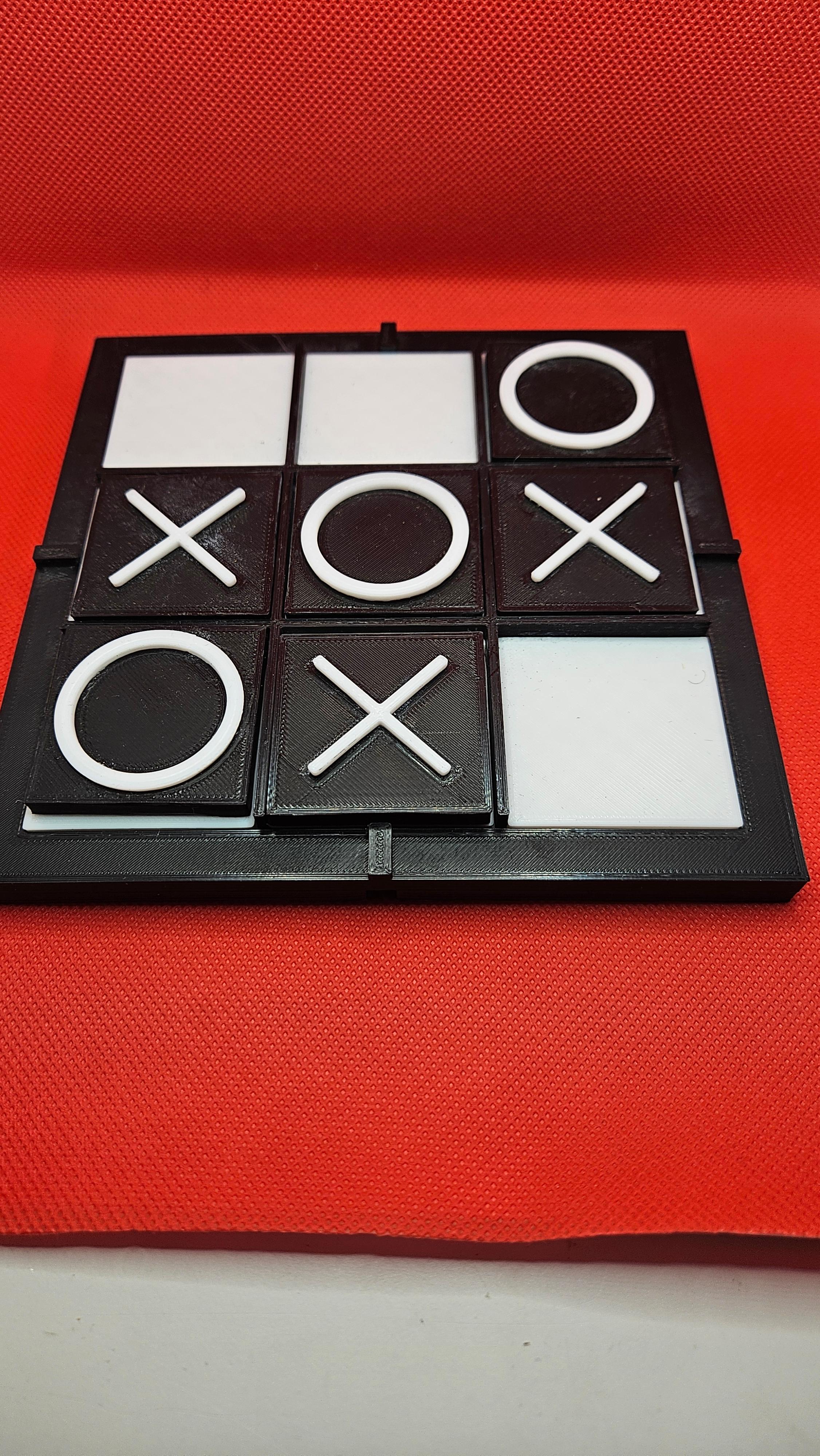 3 in 1 Game Box : Chess,Tic Tac Toe and Connect 4 3d model