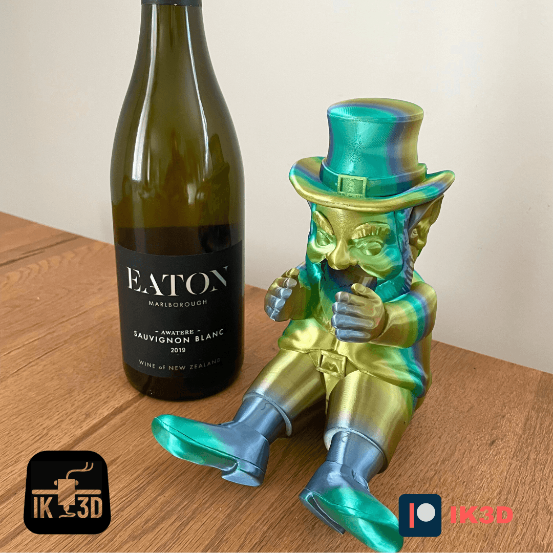 St Patrick's Day Leprechaun Bottles Holder - No Supports 3d model