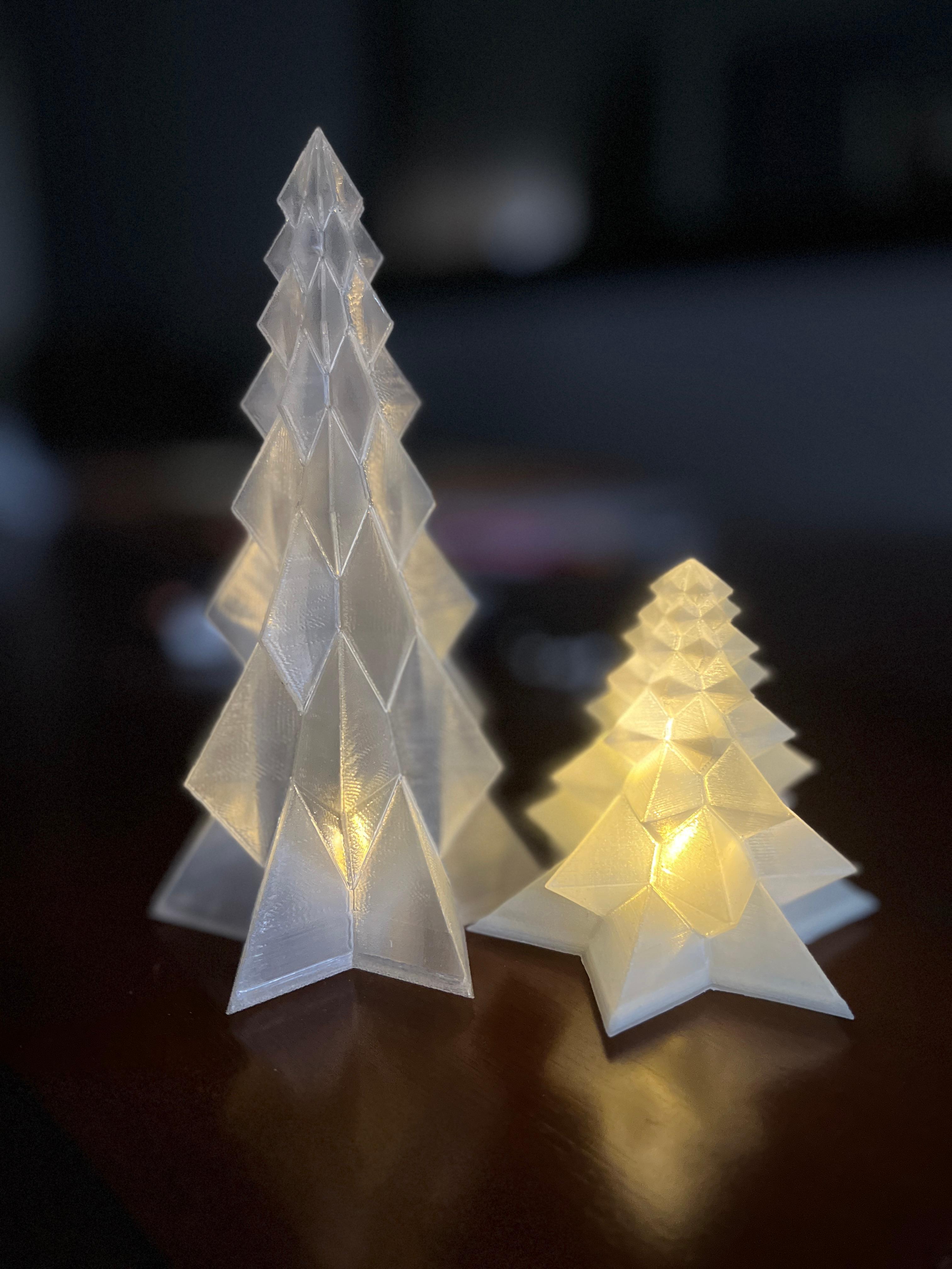 Christmas Tree Tea Light - Vase/Solid- Tall Version 3d model