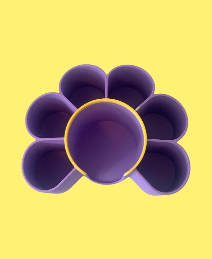 Flower Organizer 3d model