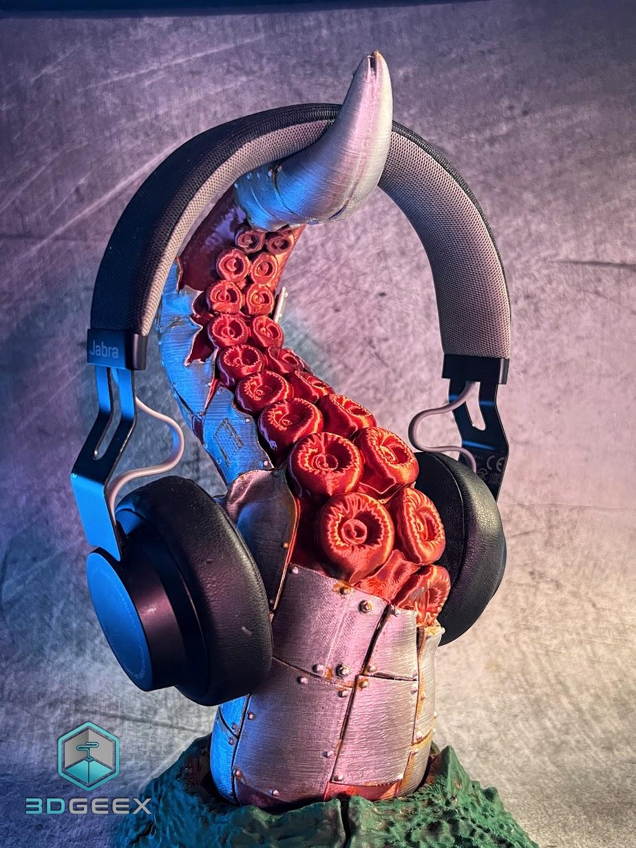 The Iron Tentacle - Headphones Holder 3d model