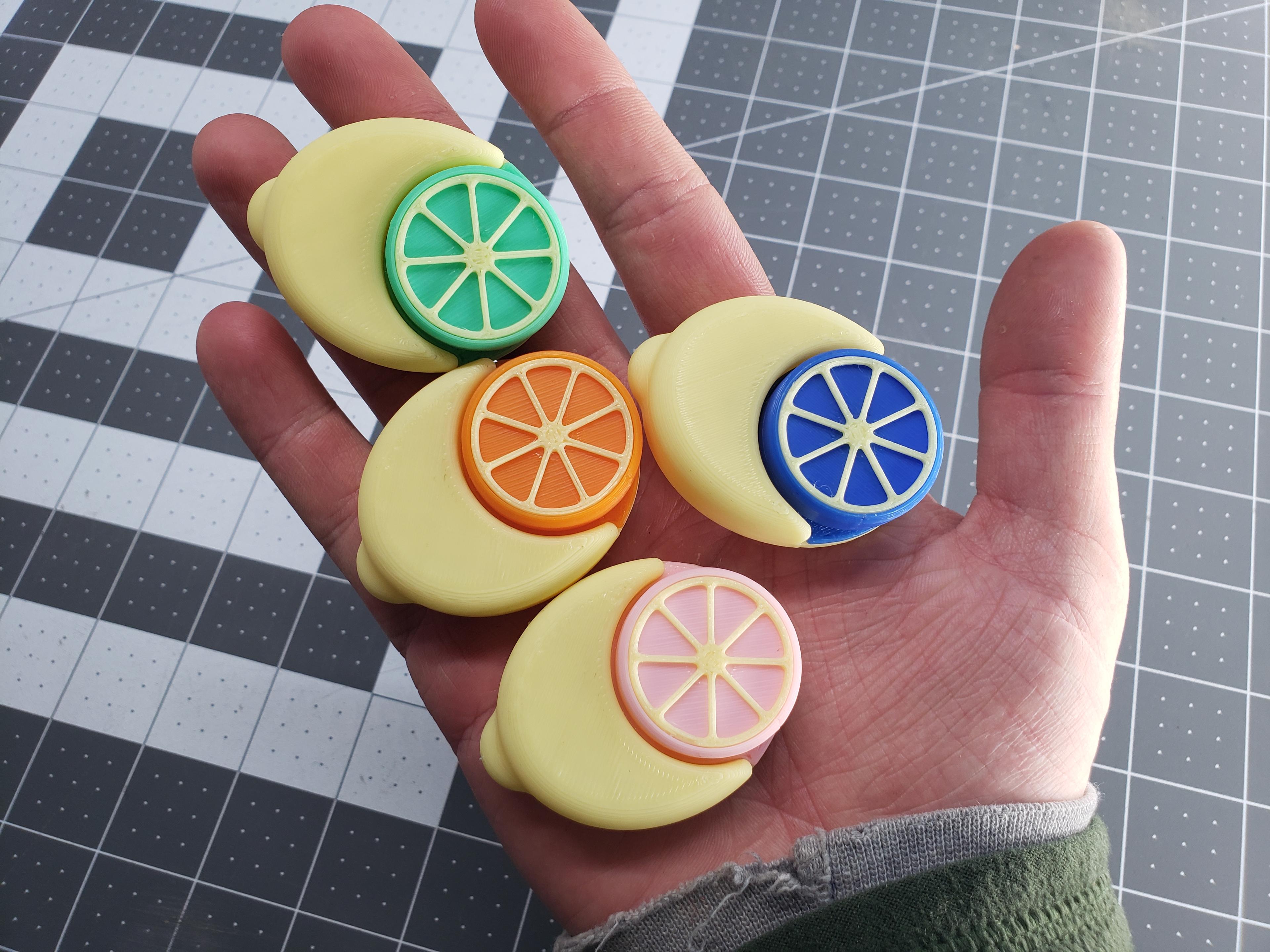 Lemon Flipper Fidget 3d model