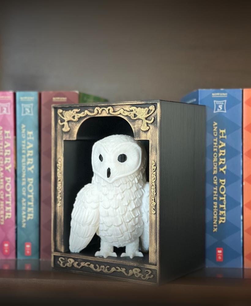 Snowy Owl Book Nook: Hedwig Inspired 3d model