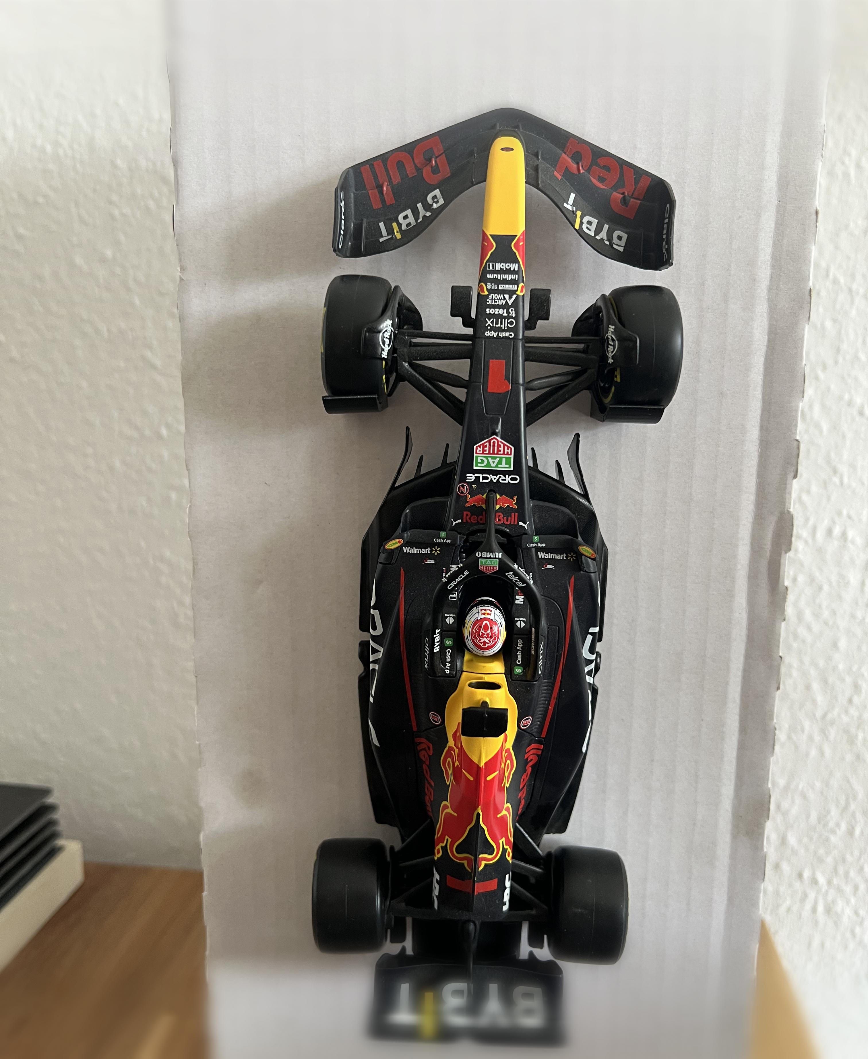 Burago Jumbo F1 wall-mount (1/24) 3d model