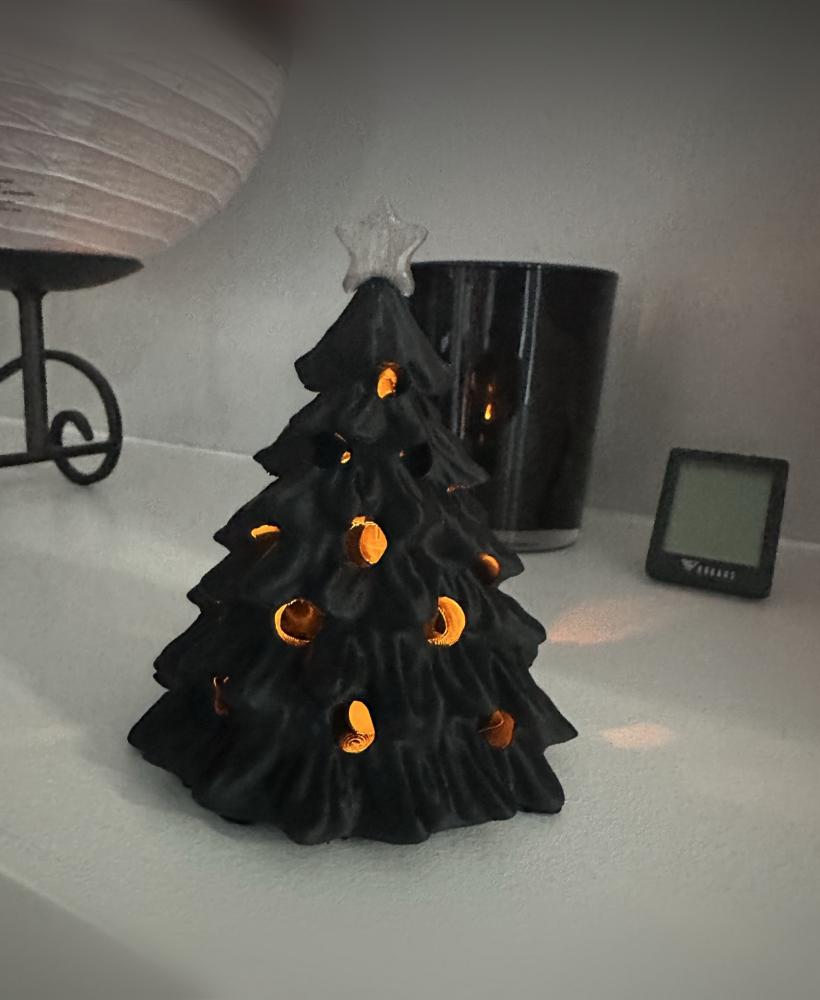 Vintage Christmas Tree Tea Tree Luminary Light 3d model