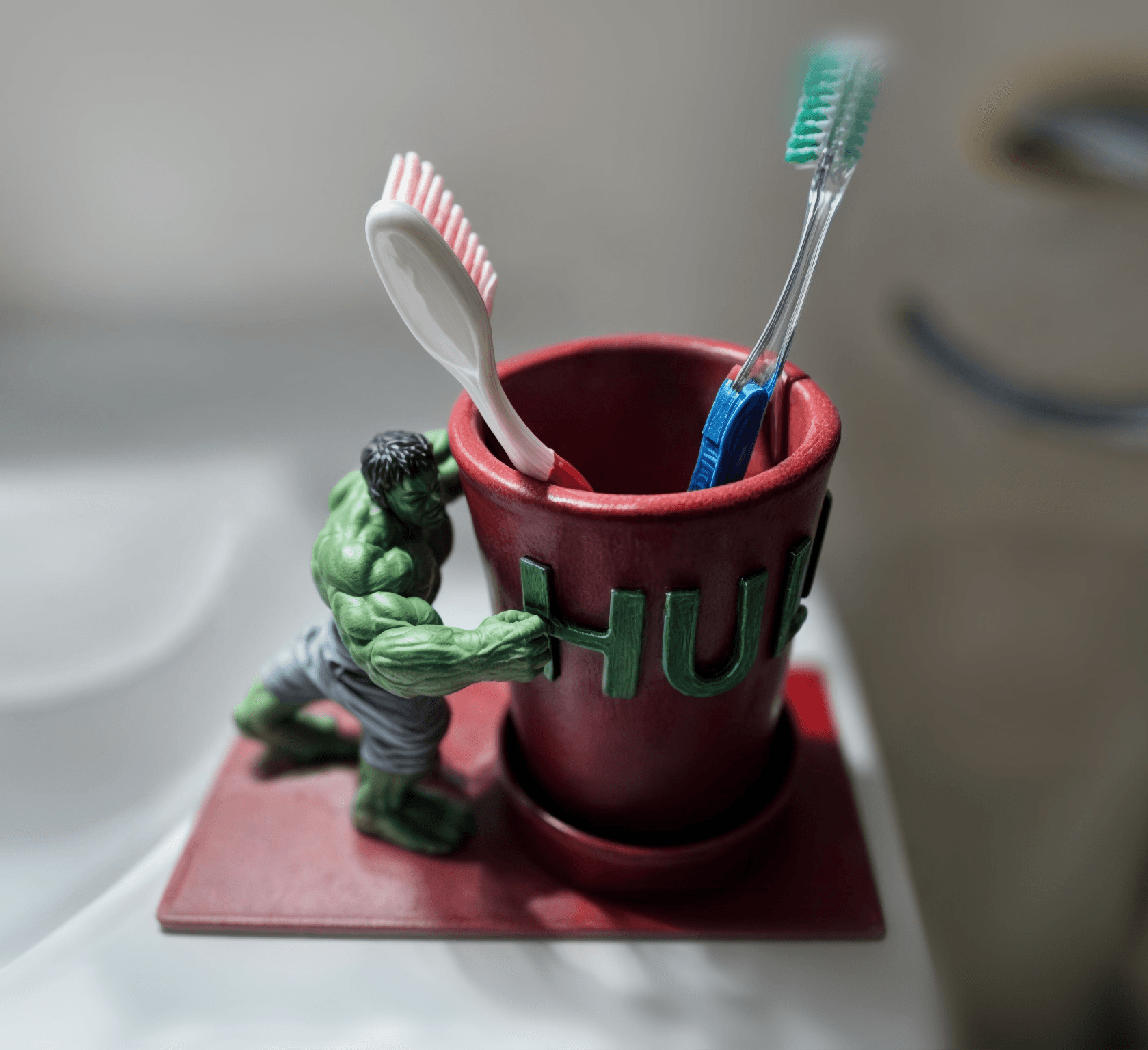 toothbrush holder Hulk 3d model