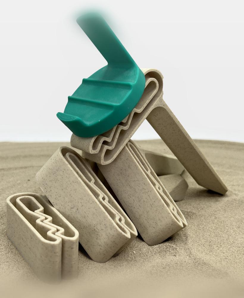 Customizable beach towel clip 🏖️ 3d model