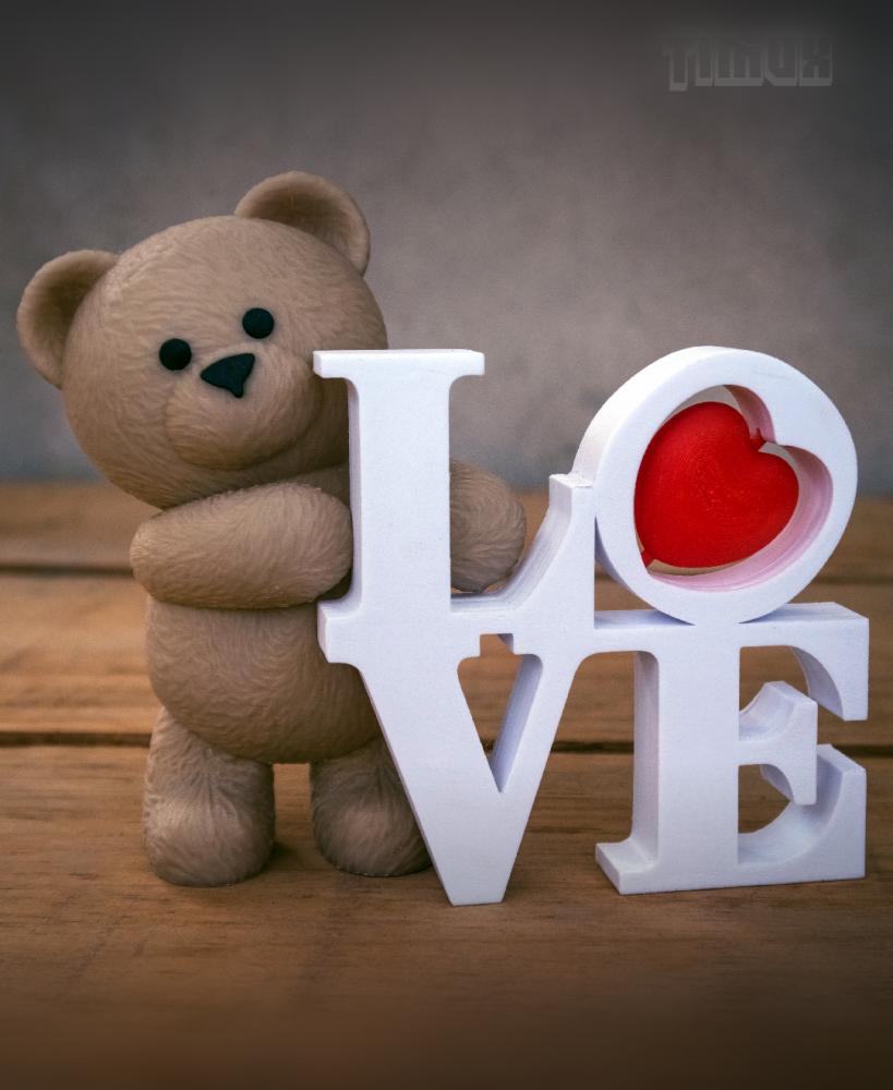 TEDDY BEAR WITH LOVE 3d model