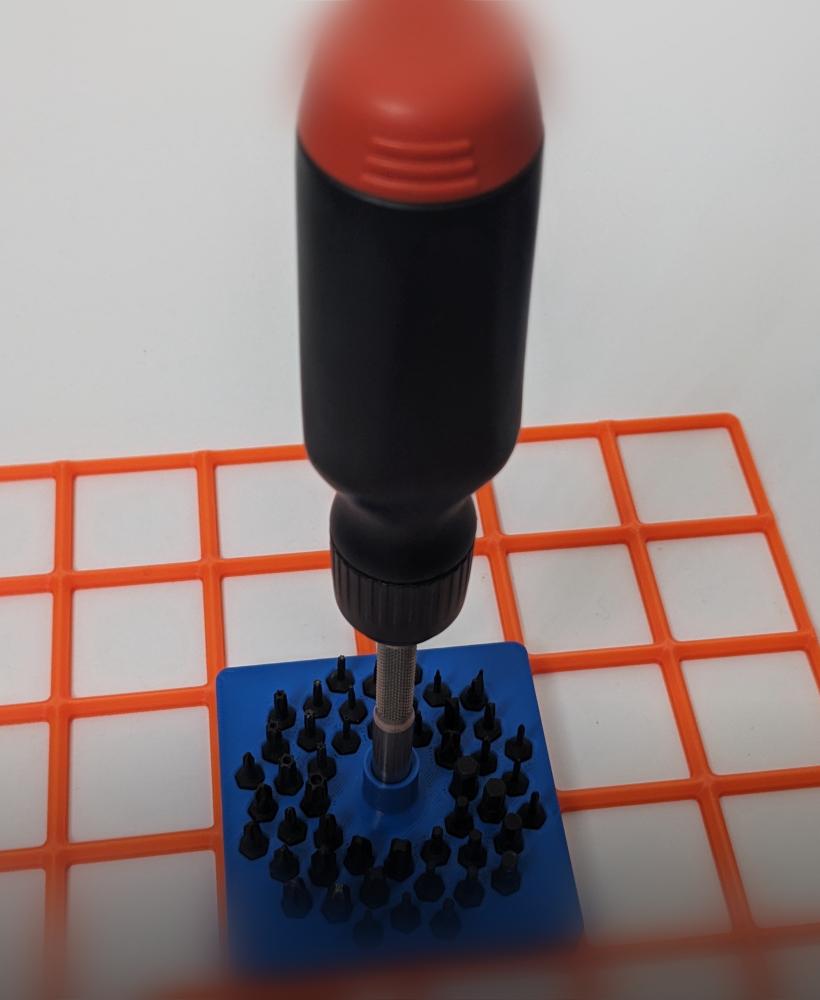 Gridfinity LTT Linus Tech Tips Screwdriver & Bit Holders 3d model