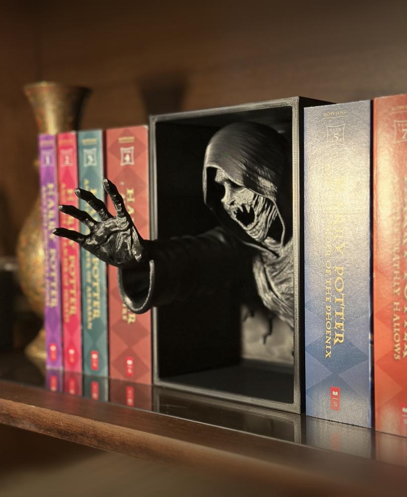 Void Reaper Book Nook- Dementor Inspired 3d model