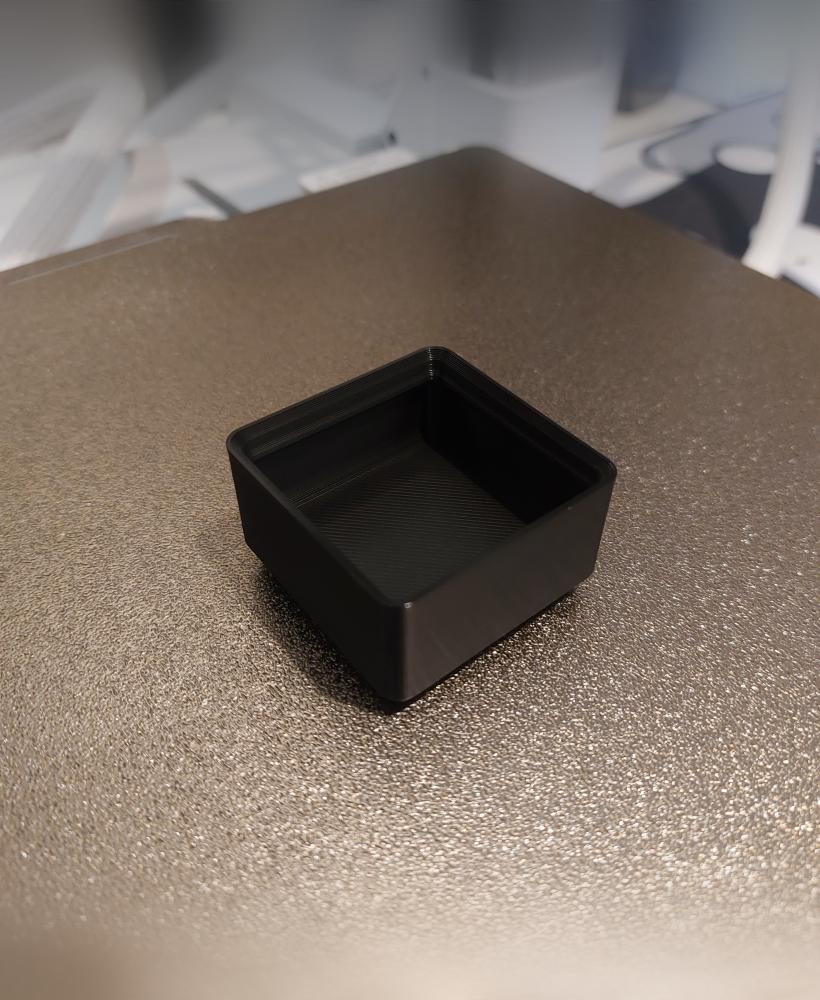 Gridfinity 1x1x3 tray bin with magnets 3d model