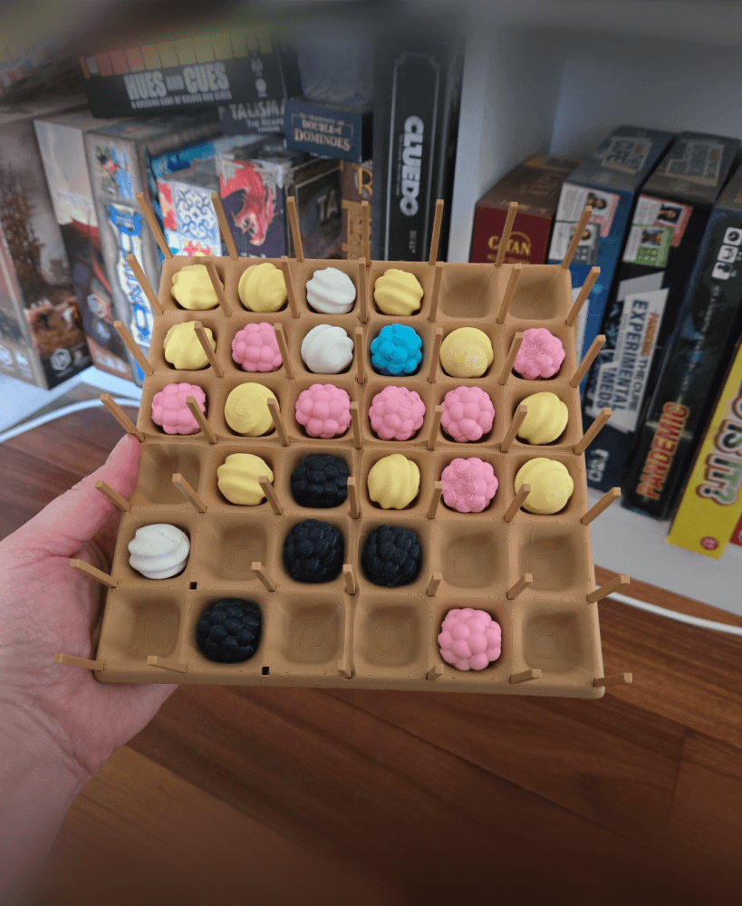 Waffle Bouncy Connect Four 3d model