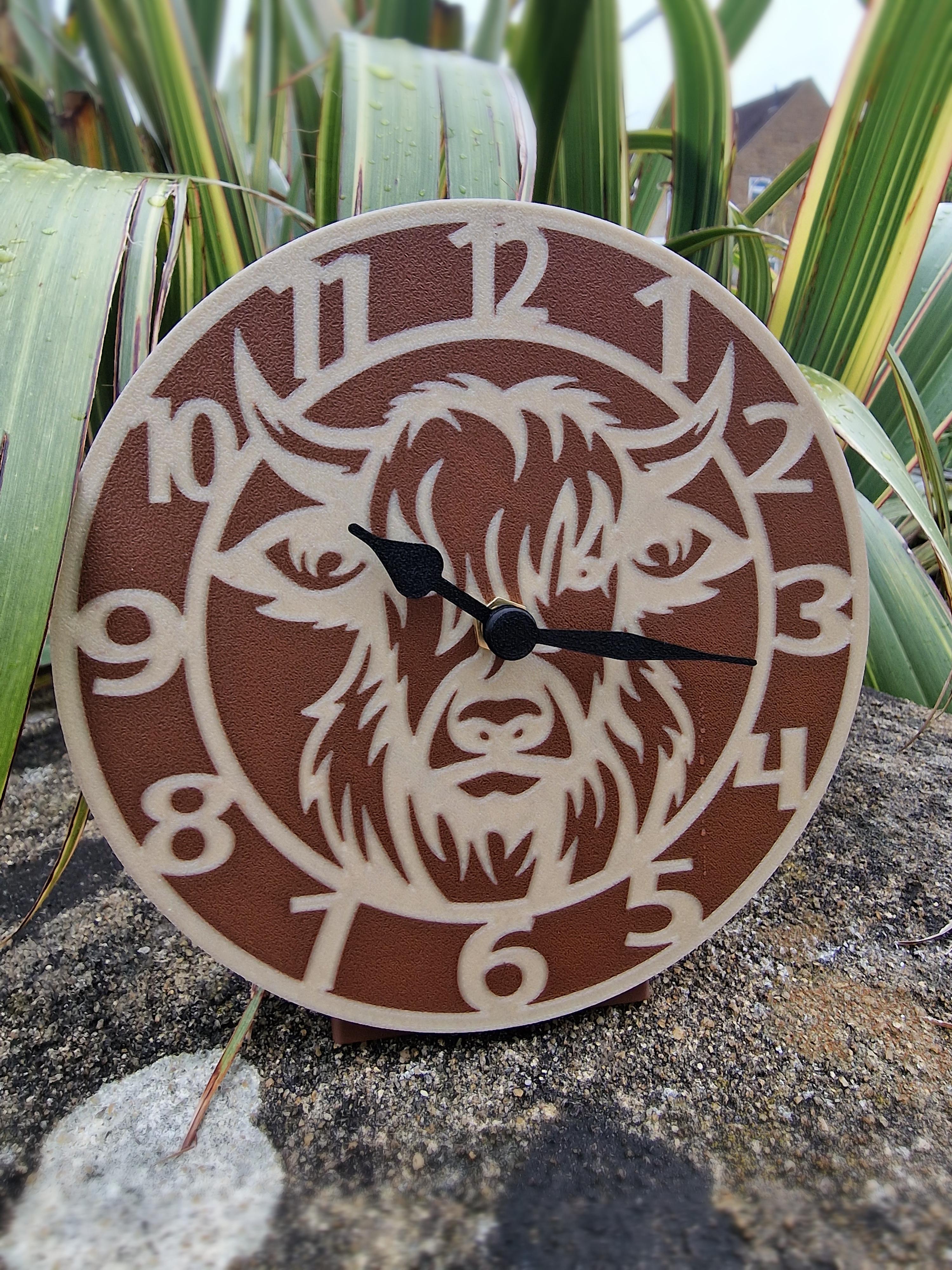 Highland Cow Desktop Clock 3d model