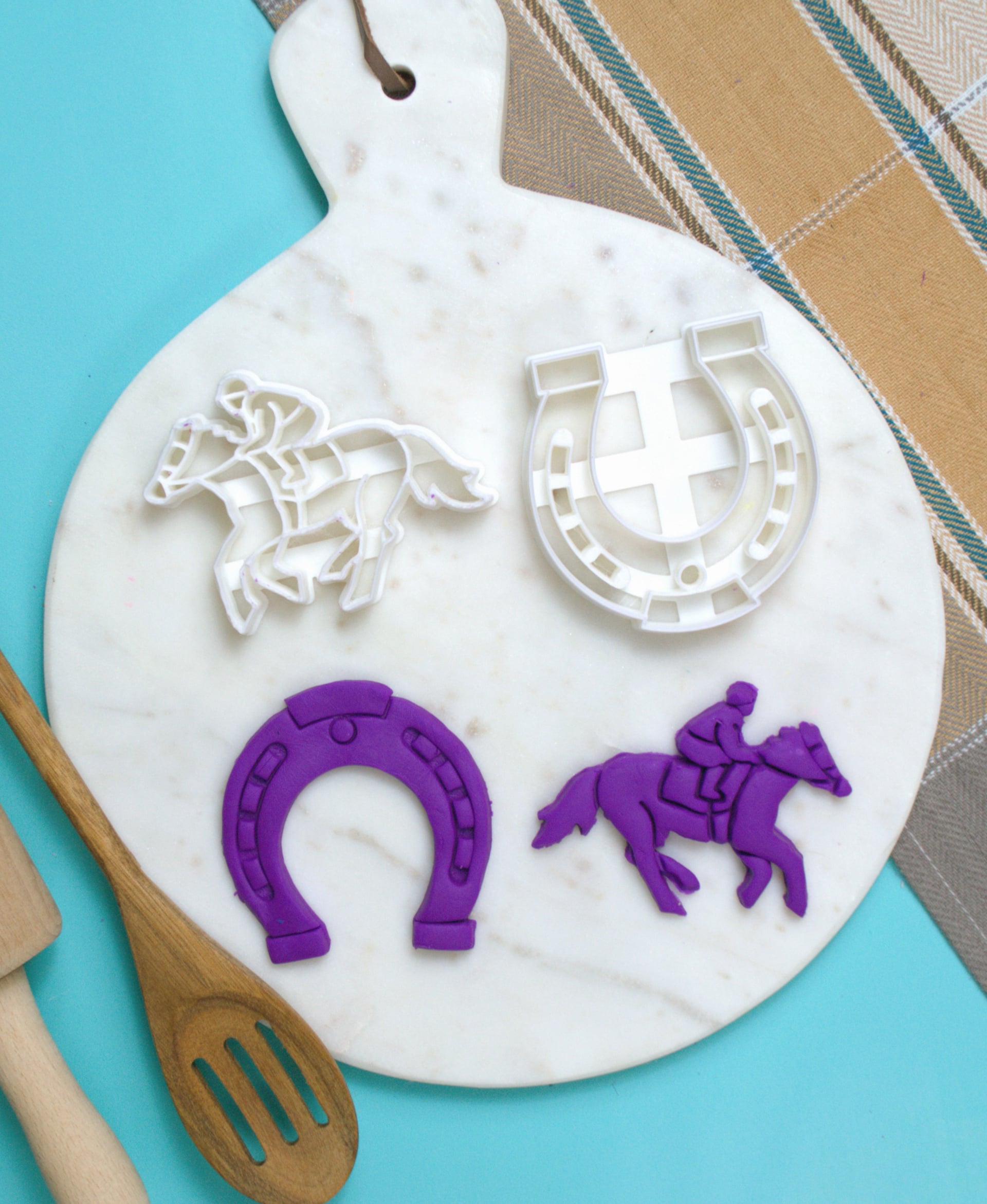 Horse and Horseshoe Cookie Cutter Set 3d model