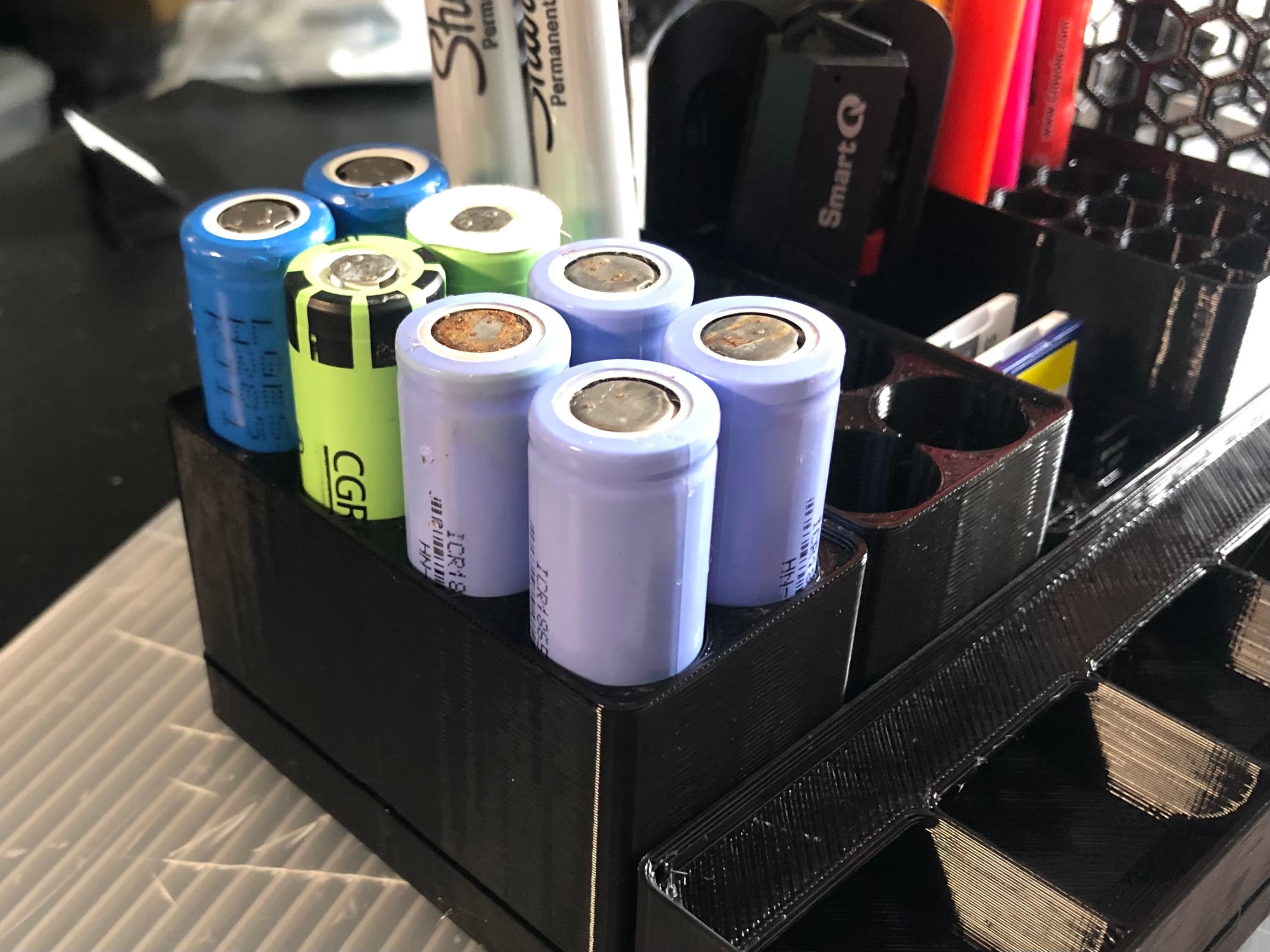 Gridfinity 2x1 8x 18650 Battery Holder 3d model