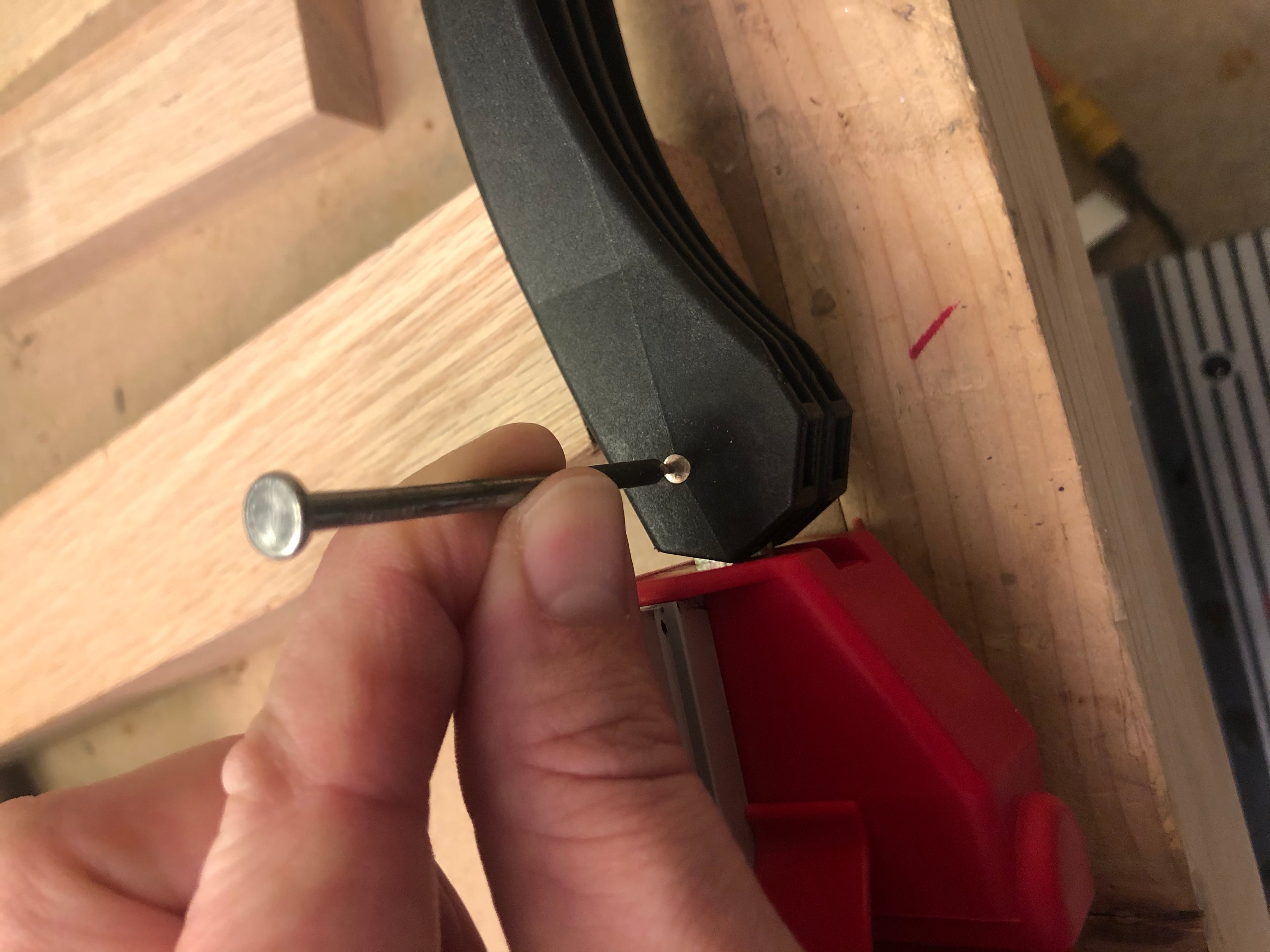 BoraEdgeClamp-Small.stl - Disassembly step two - 3d model