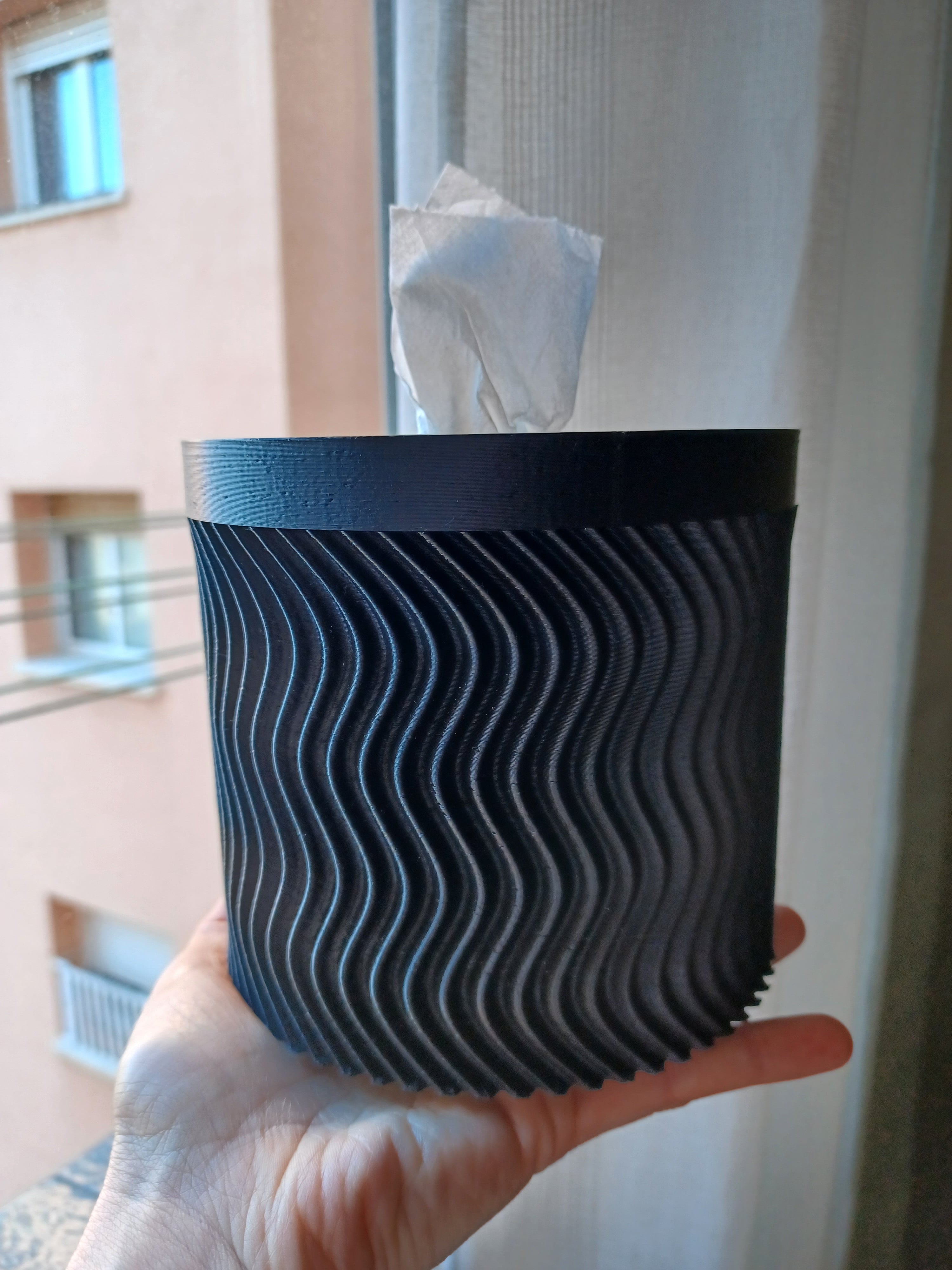 Tissue box with twist lock lid 3d model