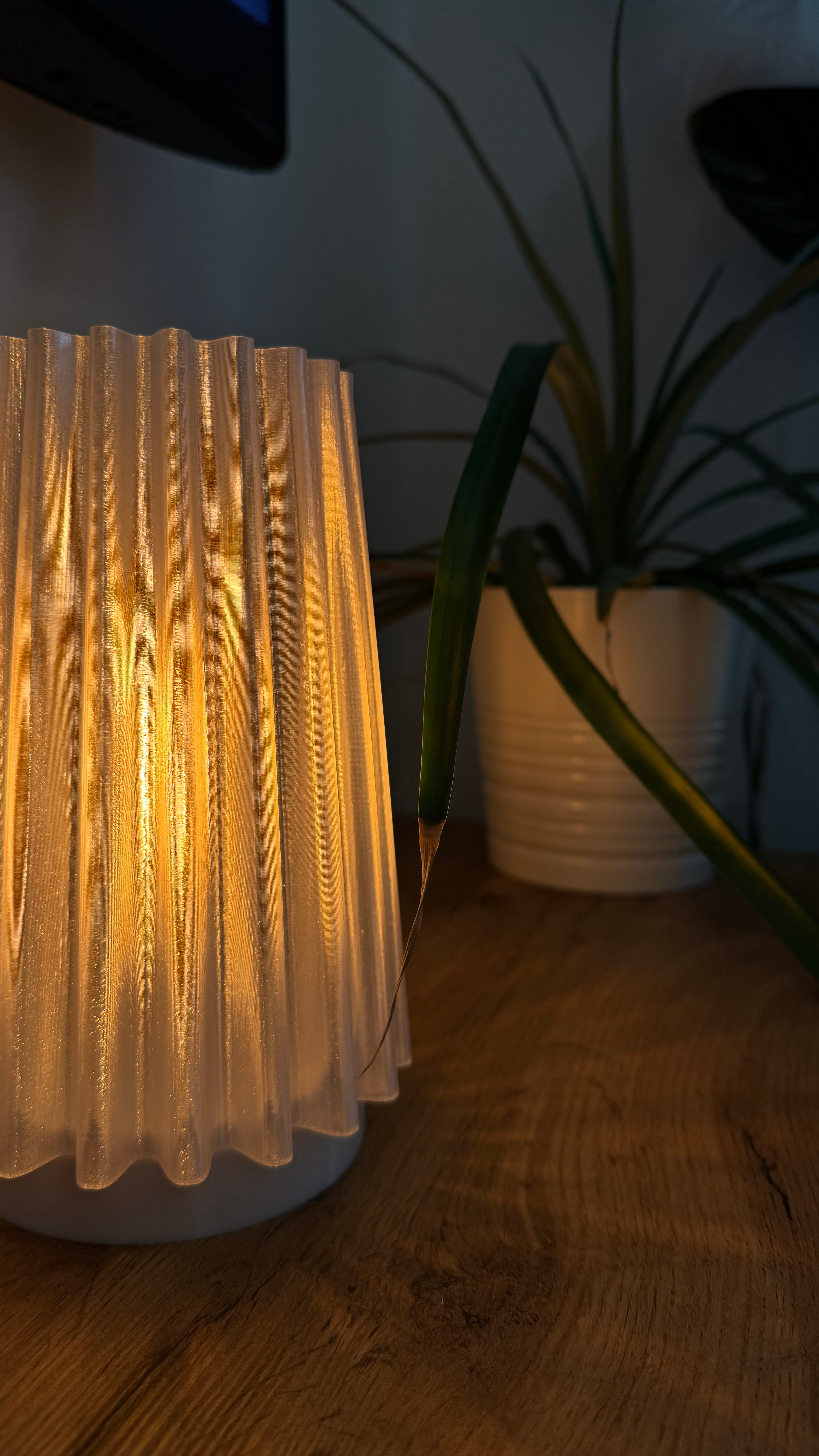 Wave lamp 3d model
