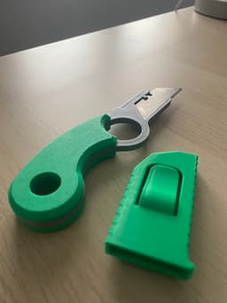 Ergo Utility Knife/Blade Holder w/sheath 3d model