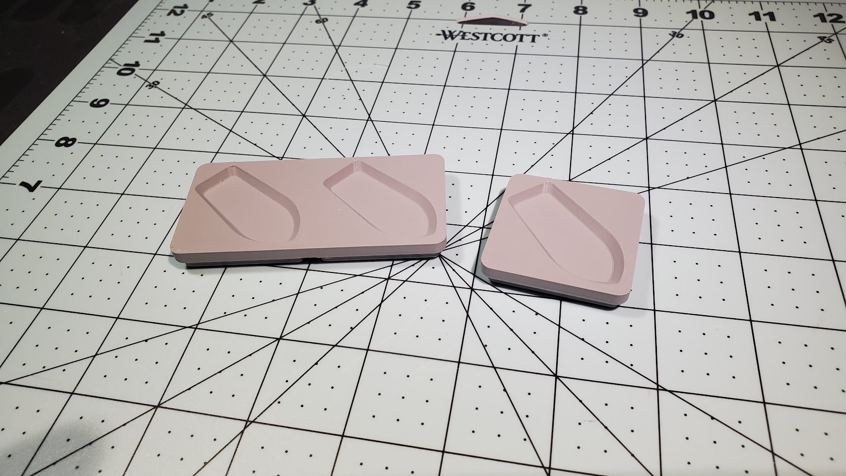 Gridfinity 3D Benchy display tile 3d model