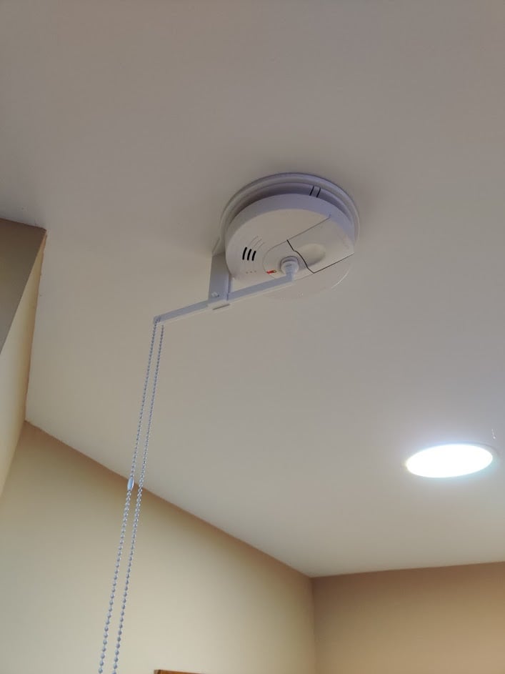 Smoke Detector Pull String - In white to match - 3d model