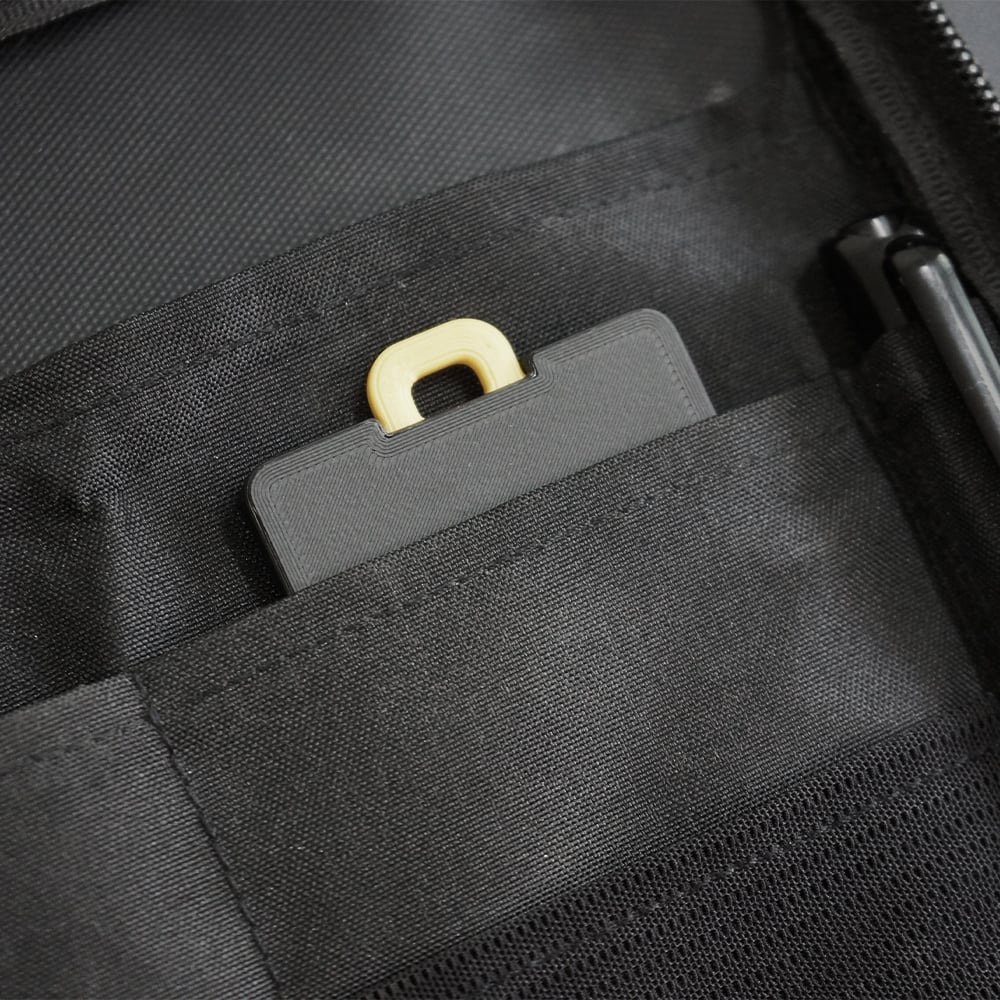 Minimalistic Card-sized SD Card Holder 3d model