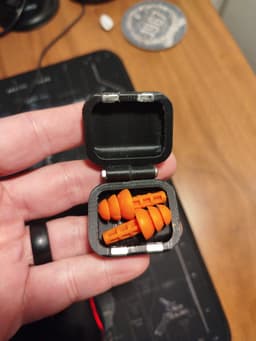 Rounded Magnetic Earplug Holder 3d model