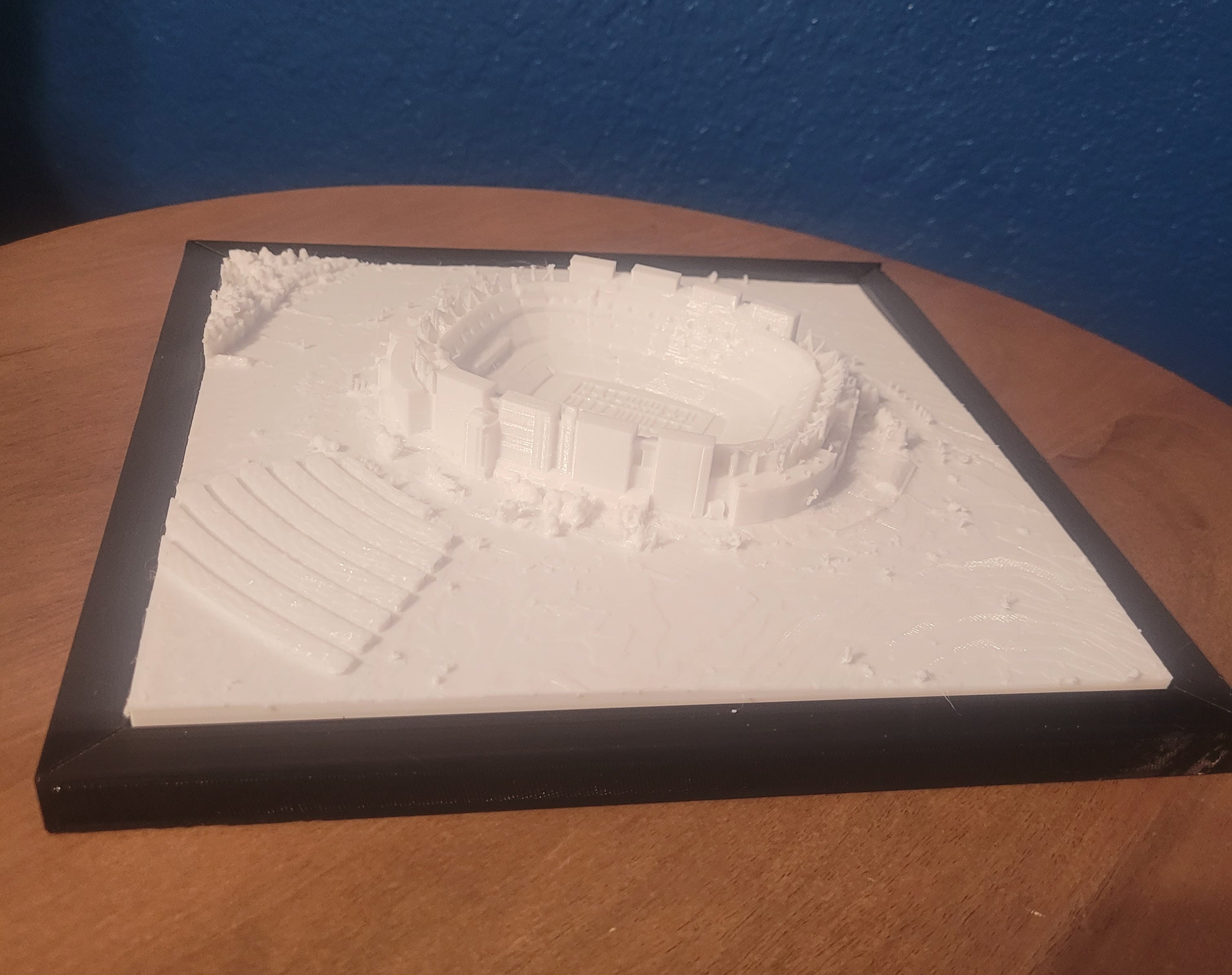 3D printing for roughly 2 weeks but after I saw the Micropolitan products I knew i had to print a Washington Commanders product immediately. The frame is a nice addition and excited to fine tune this more. Great products available and looking forward to printing more.