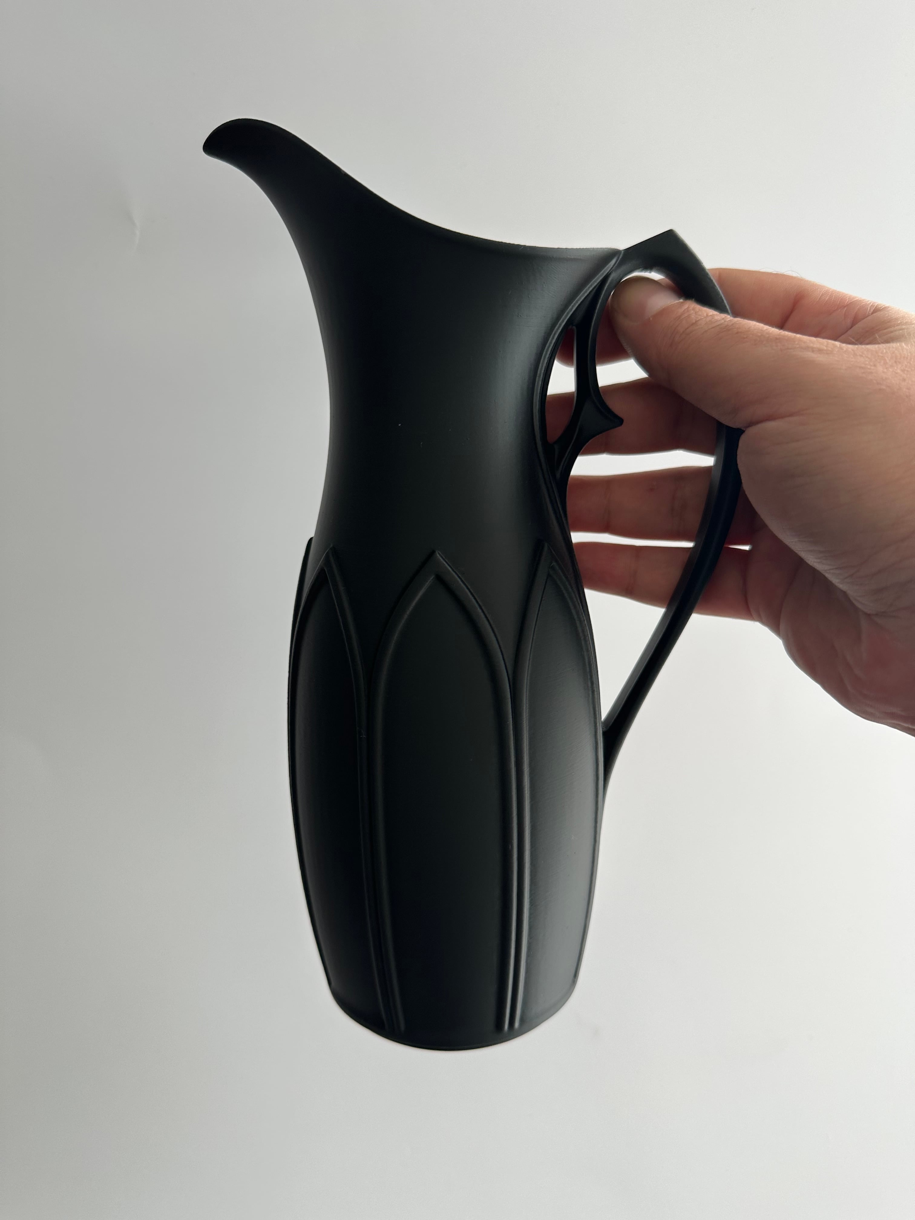 Sleek Gothic Jug 3d model