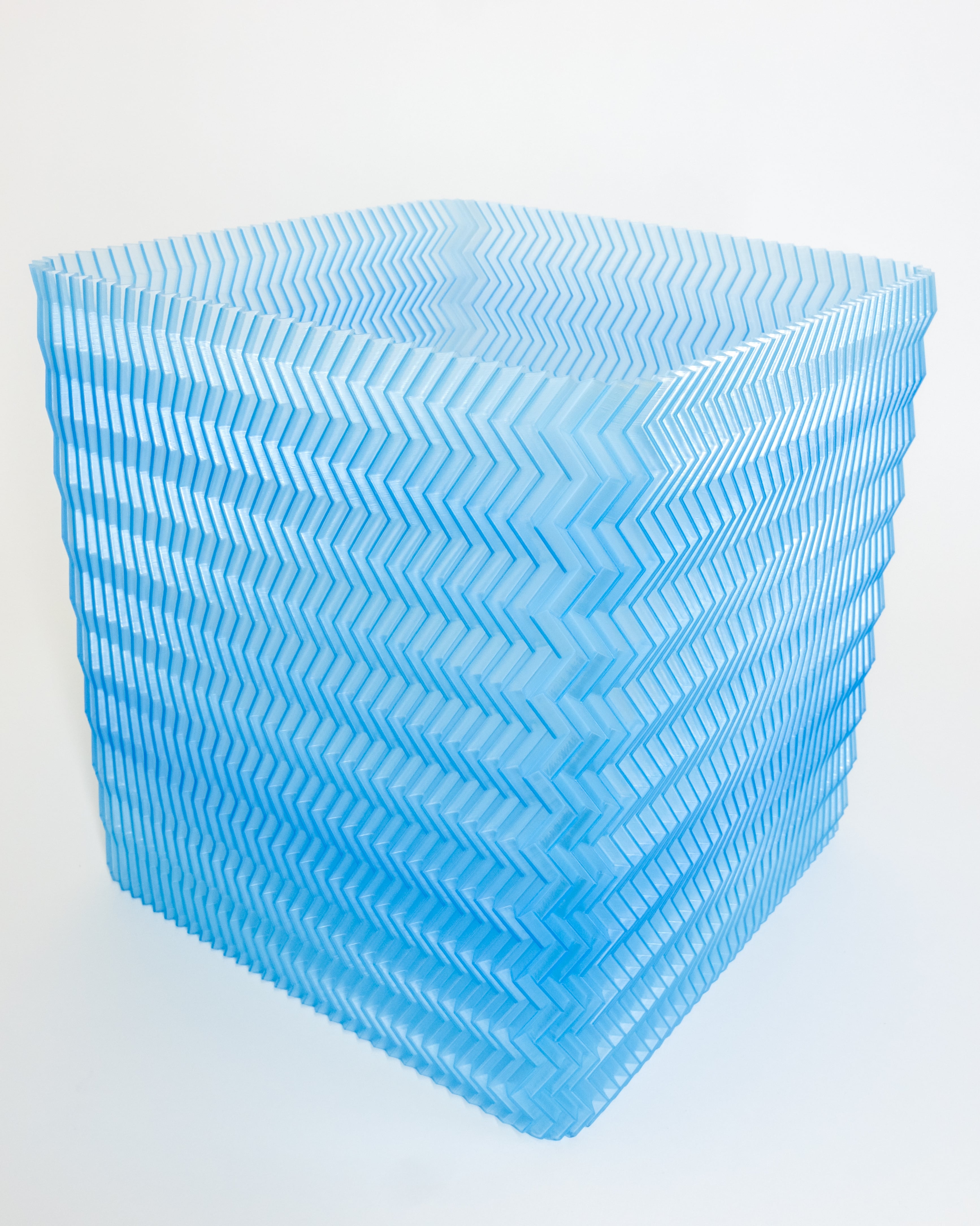 Crimpy Cube Bin 3d model