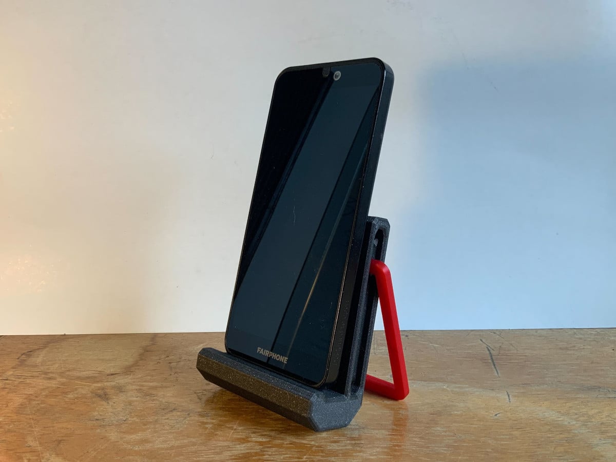 Adjustable phone stand 3d model