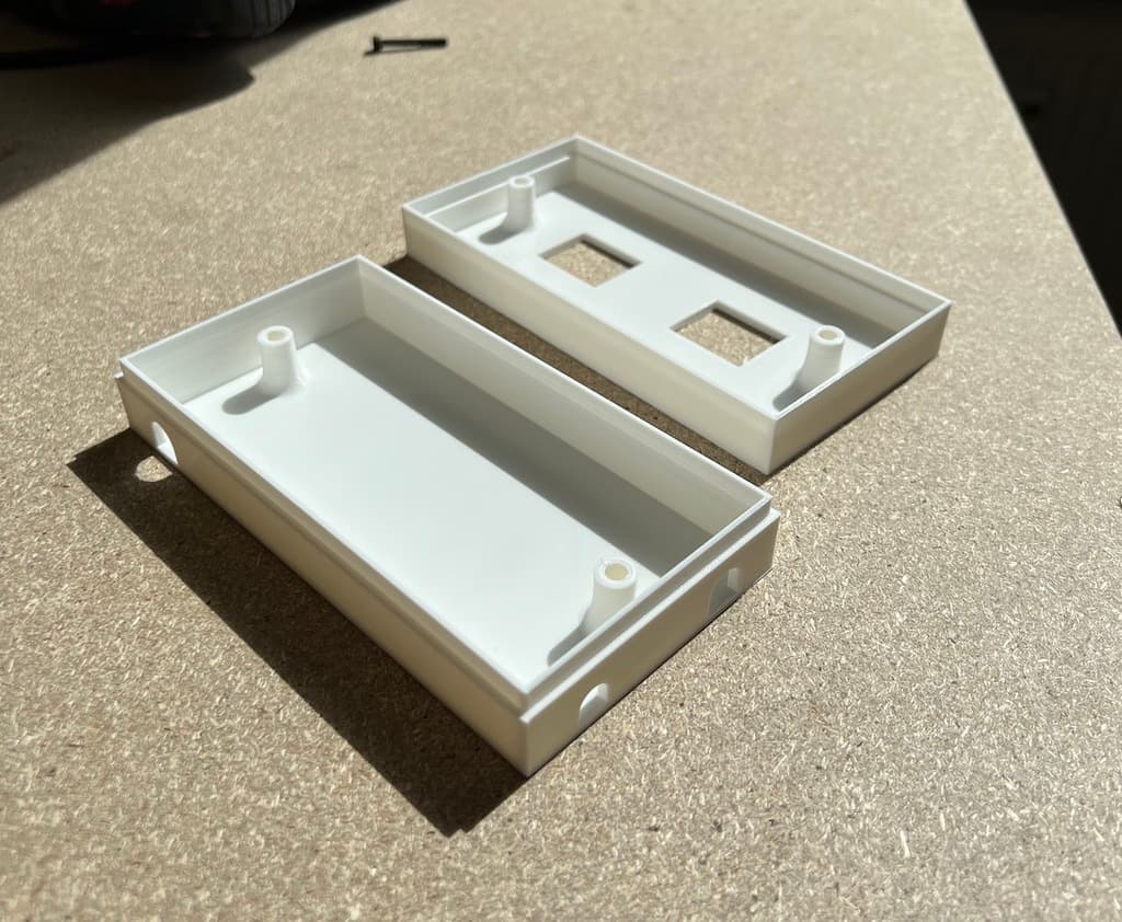 Workshop bench power switch case 3d model