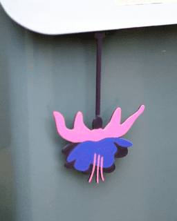 Mailbox Indicator Flap // Fuschia Flower 3d model