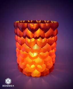 Hearts Bloom Vase 3d model