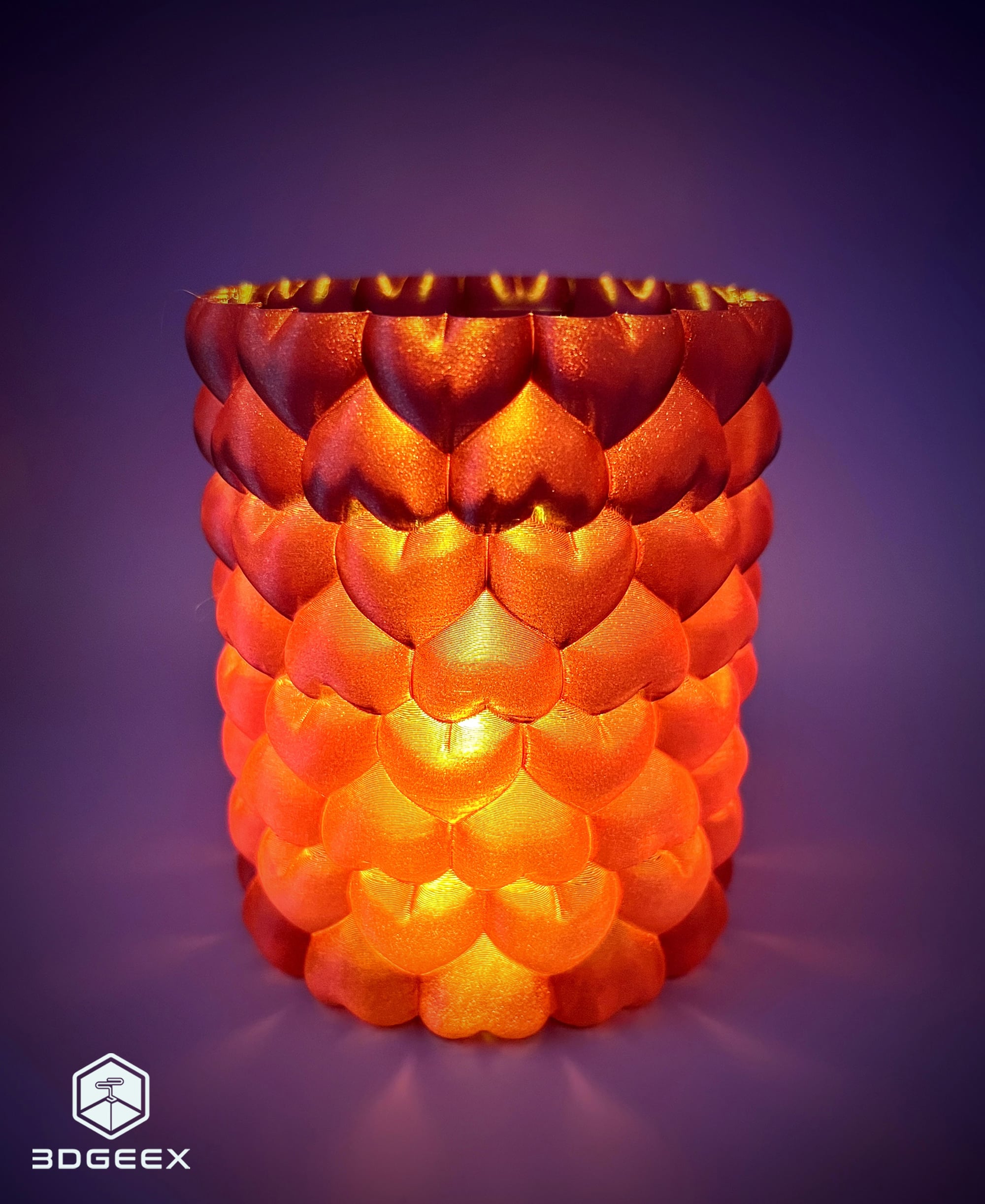 Hearts Bloom Vase 3d model