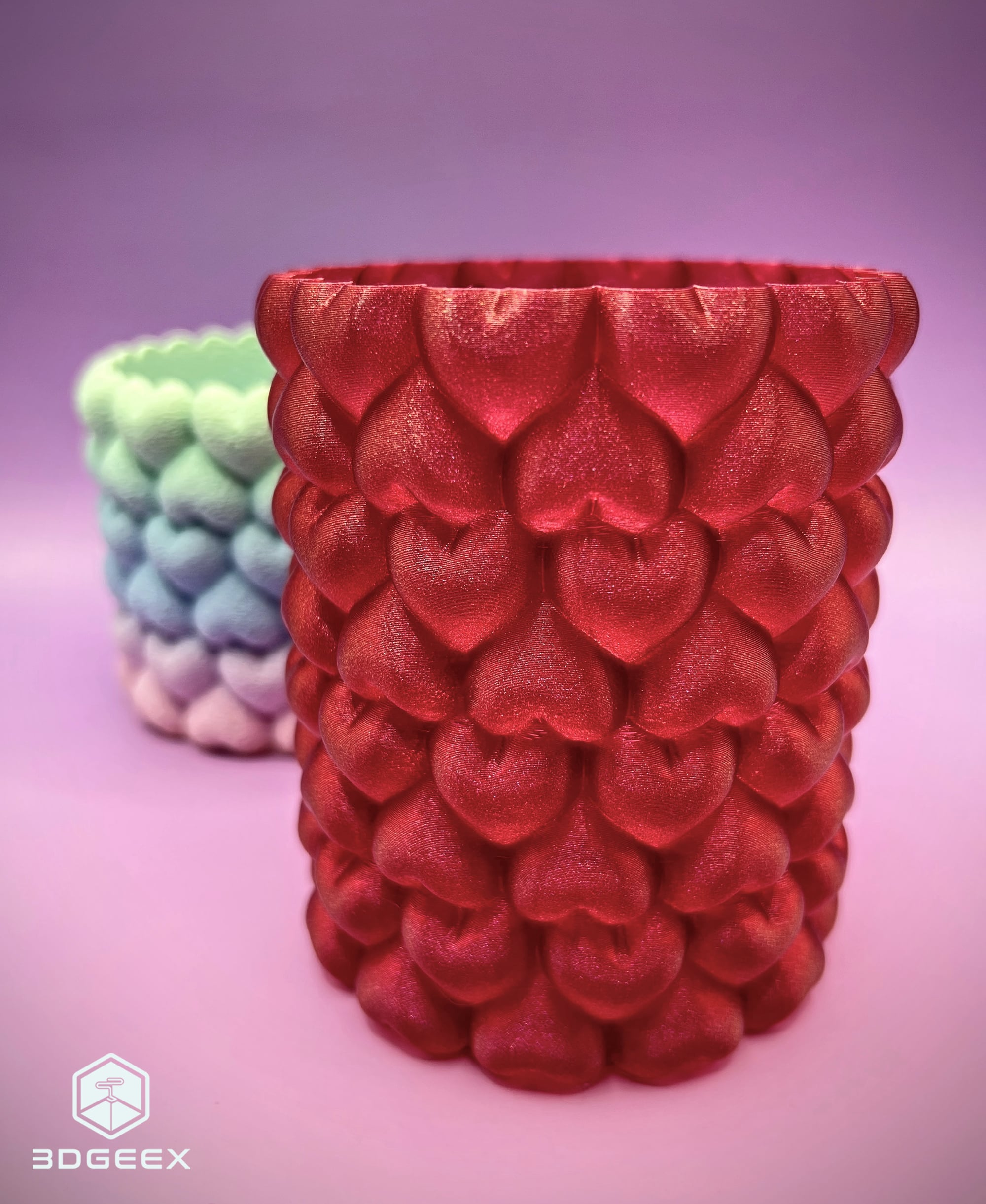 Hearts Bloom Vase 3d model