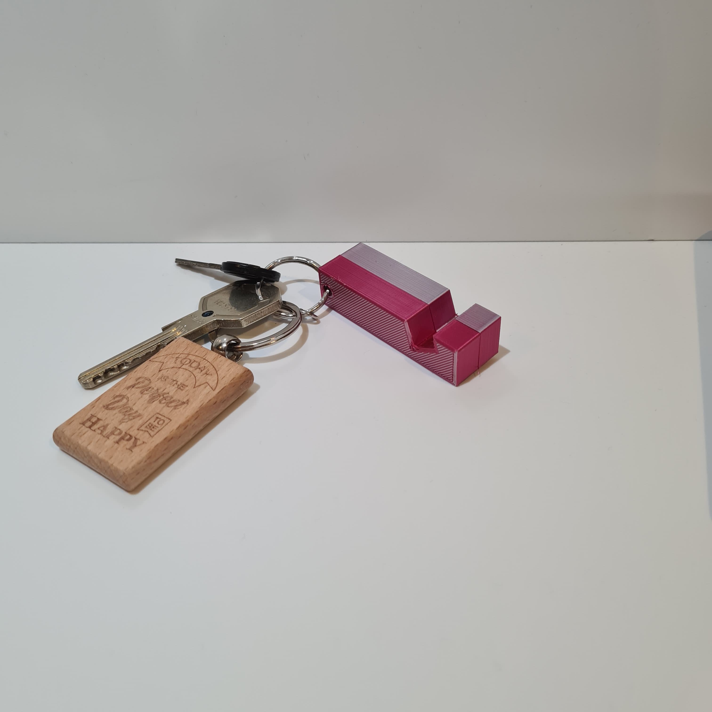 keychain smartphone/tablet stand 3d model