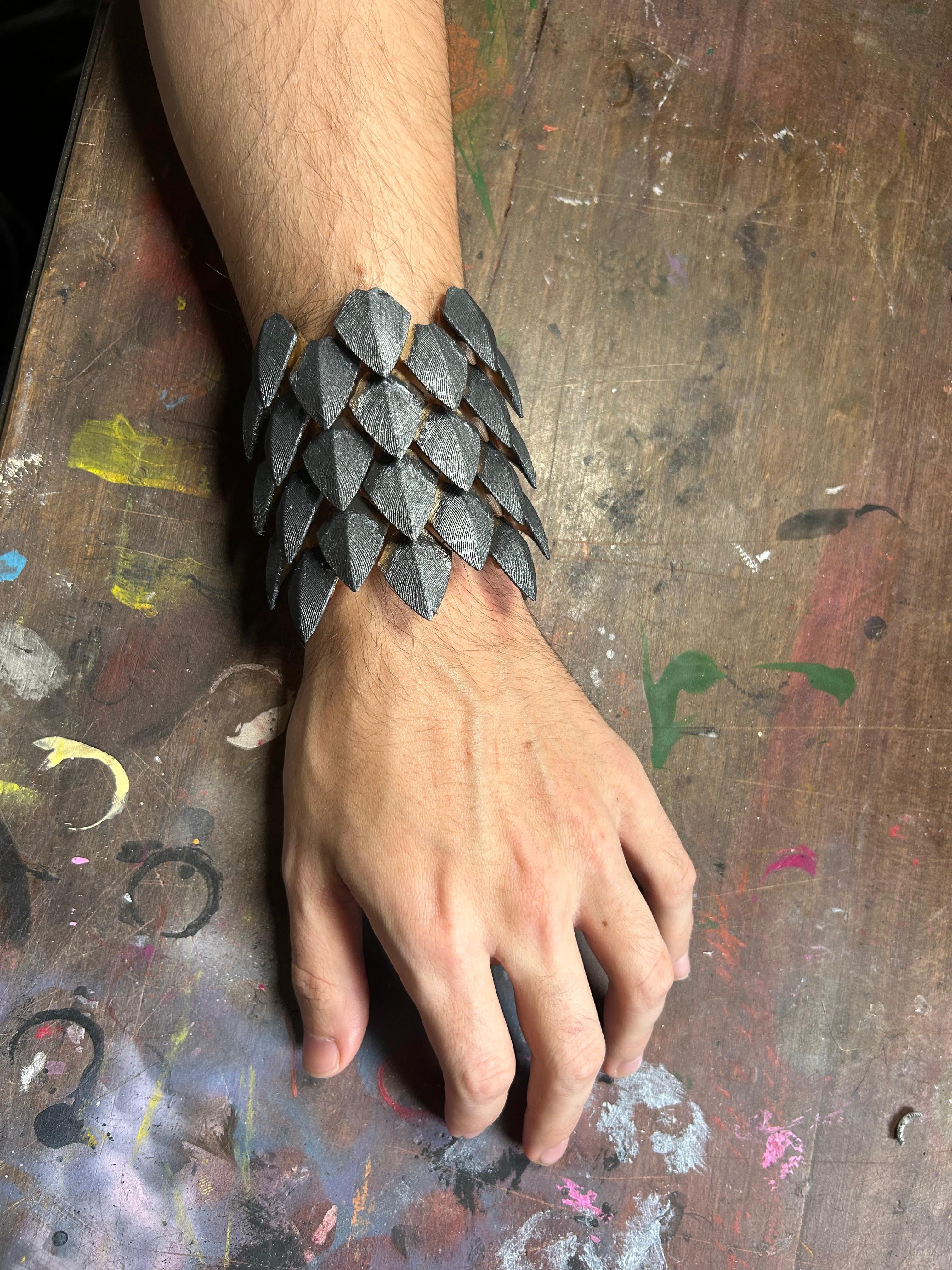 Flexible Scalemail Wristband 3d model
