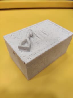 Sliding Dovetail Lock Box with Key 3d model
