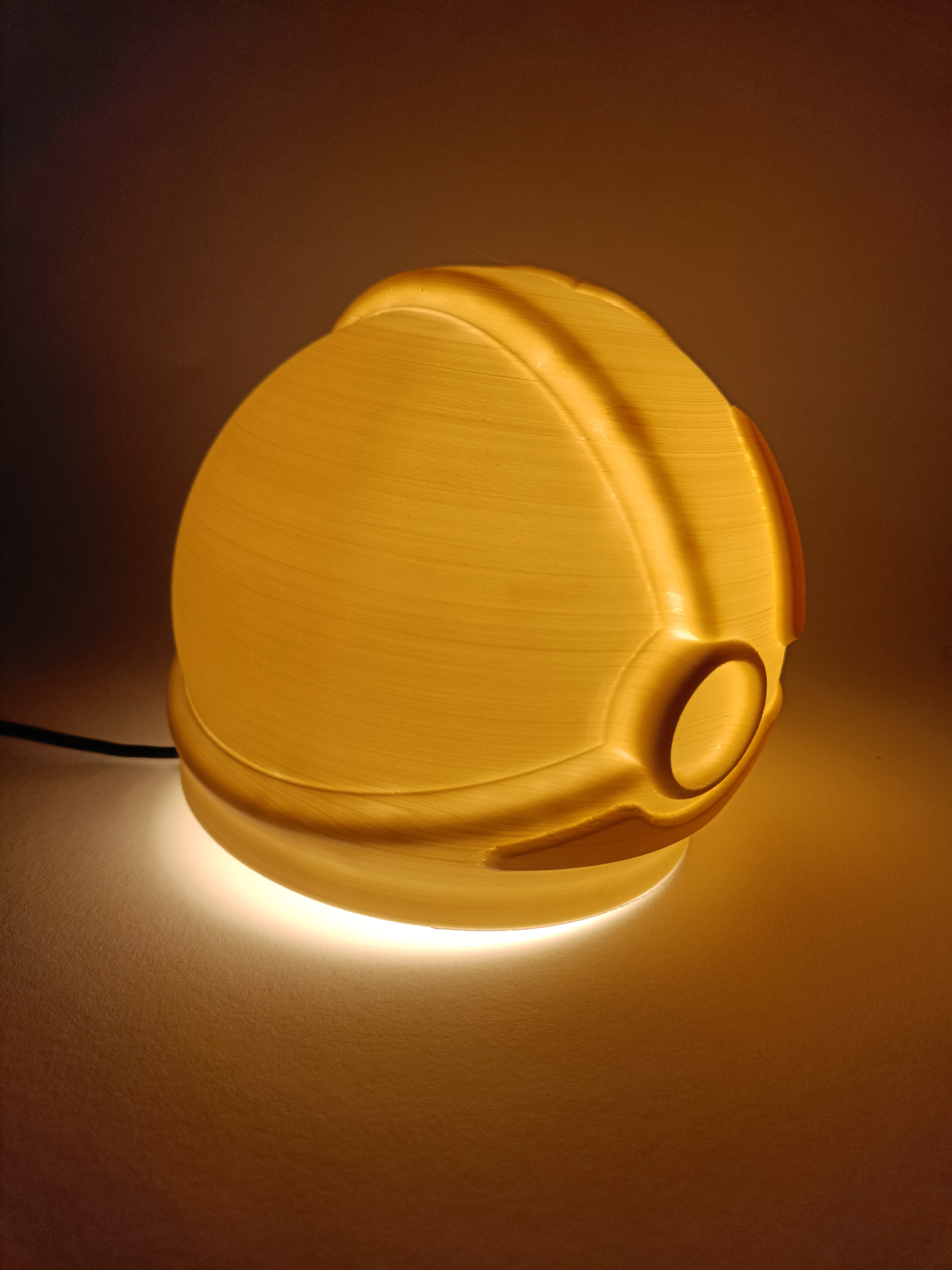 Astronaut Lamp 3d model