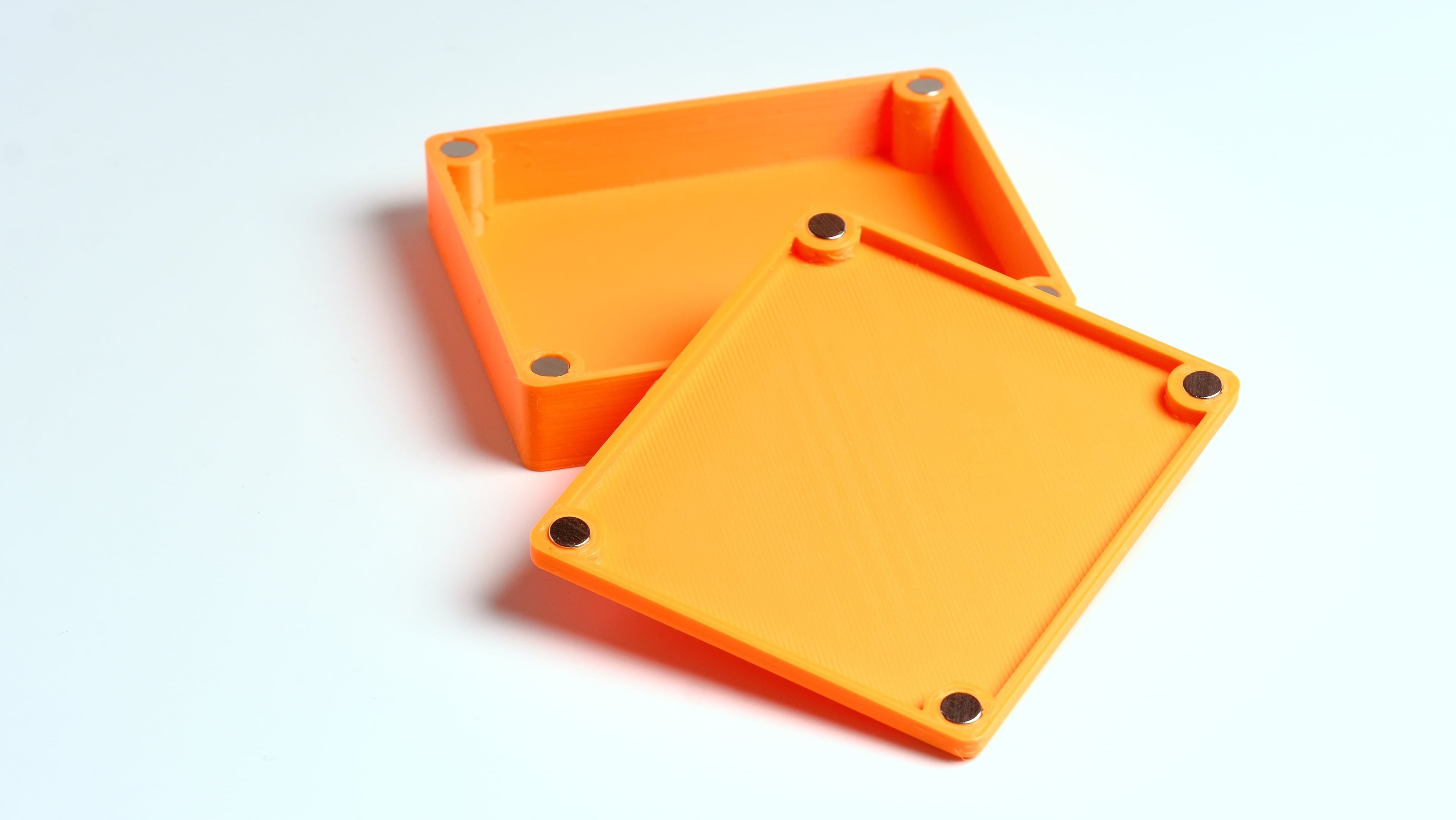 Small Box with Magnetic Lid 3d model