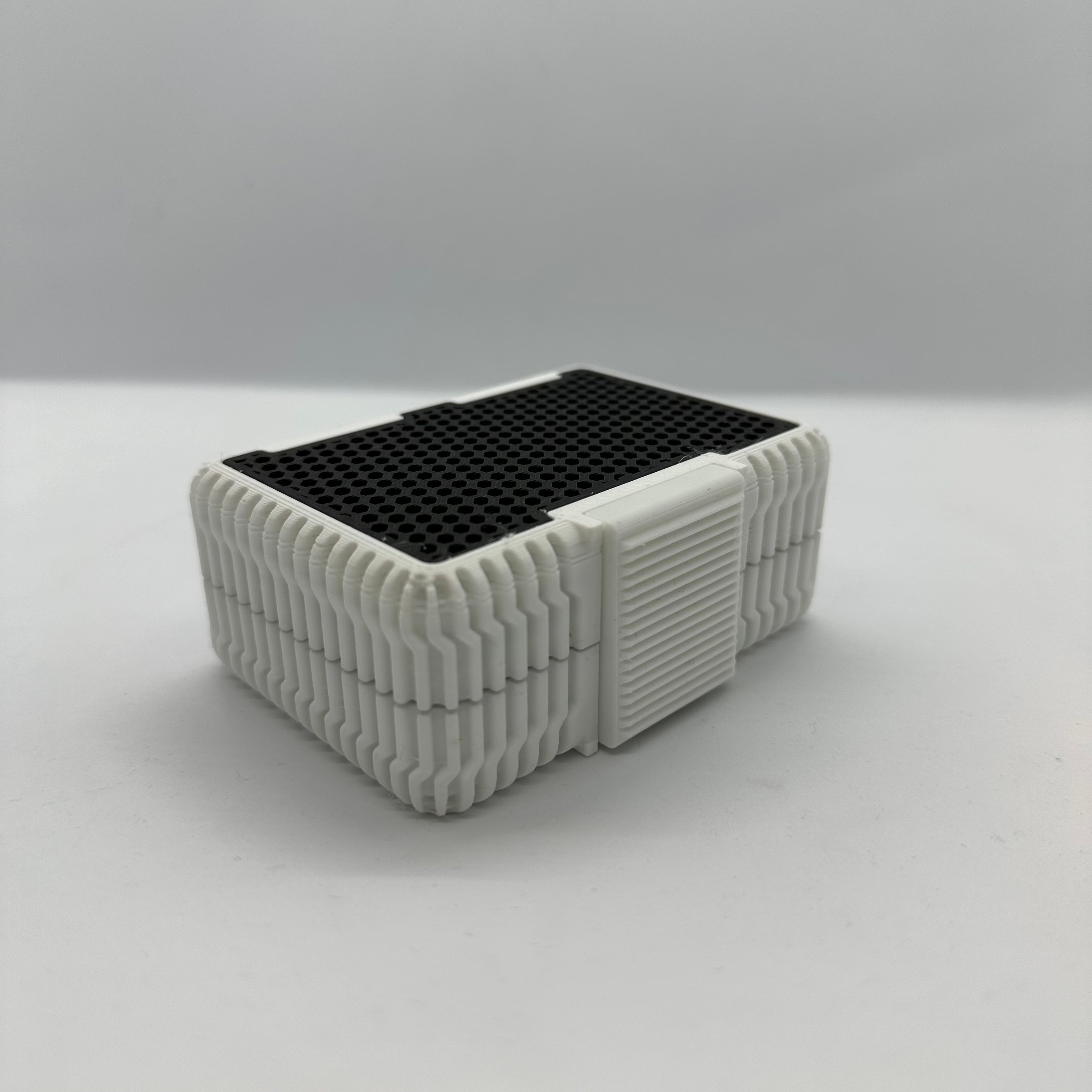Parametric self locking pip box 3d model