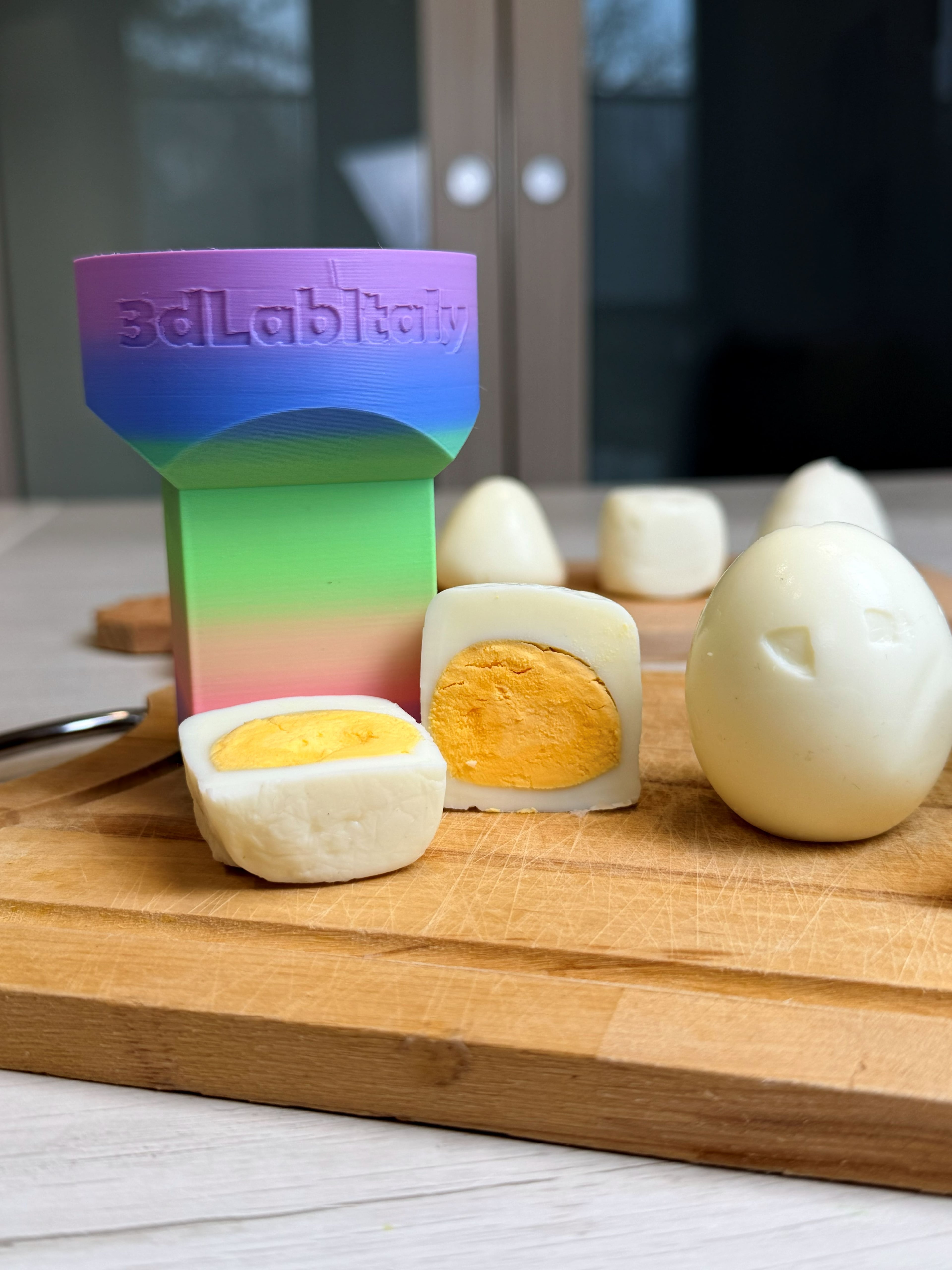EGG FORM 3d model