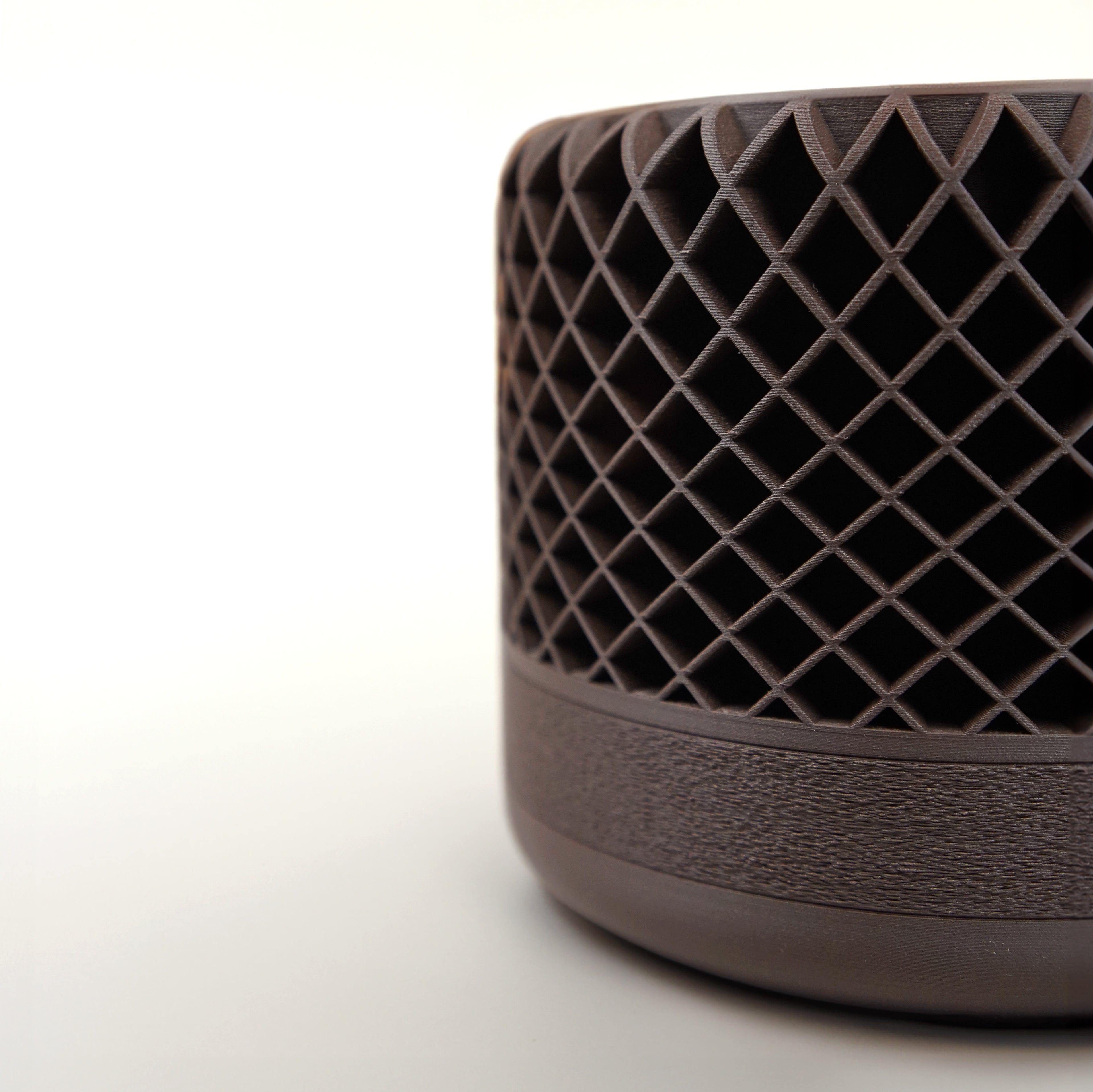 Lattice Planter w. hidden Driptray 3d model