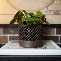 Lattice Planter w. hidden Driptray 3d model