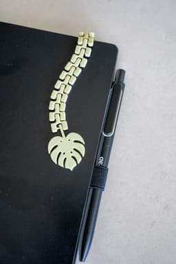FlexibleBookMarkLong.stl 3d model