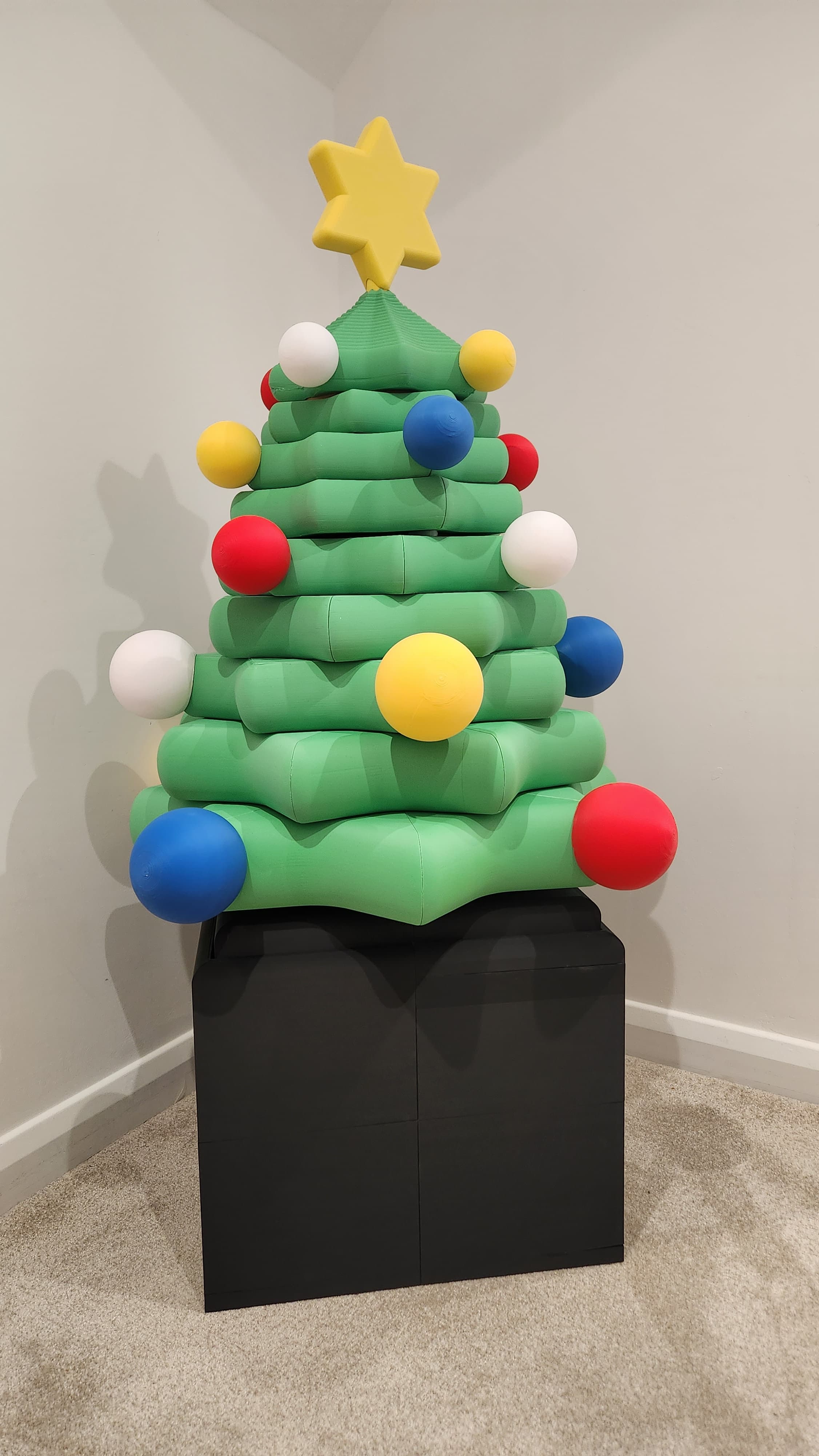 4 Foot Christmas Tree 3d model