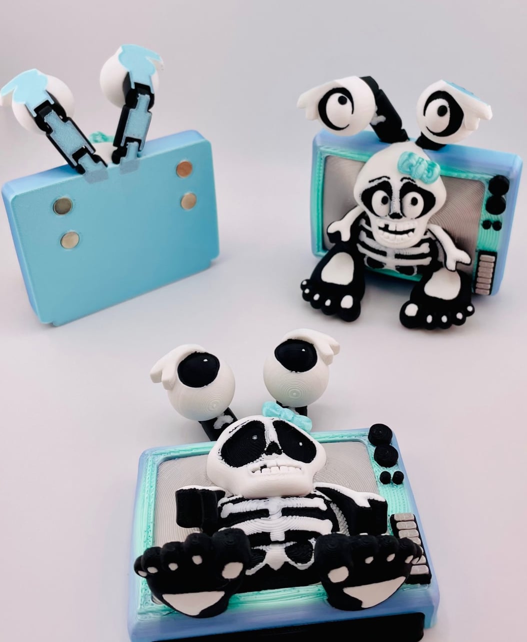 TV Skeleton Monster Magnet 3d model