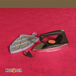 Vintage Ironer with Stand 3d model