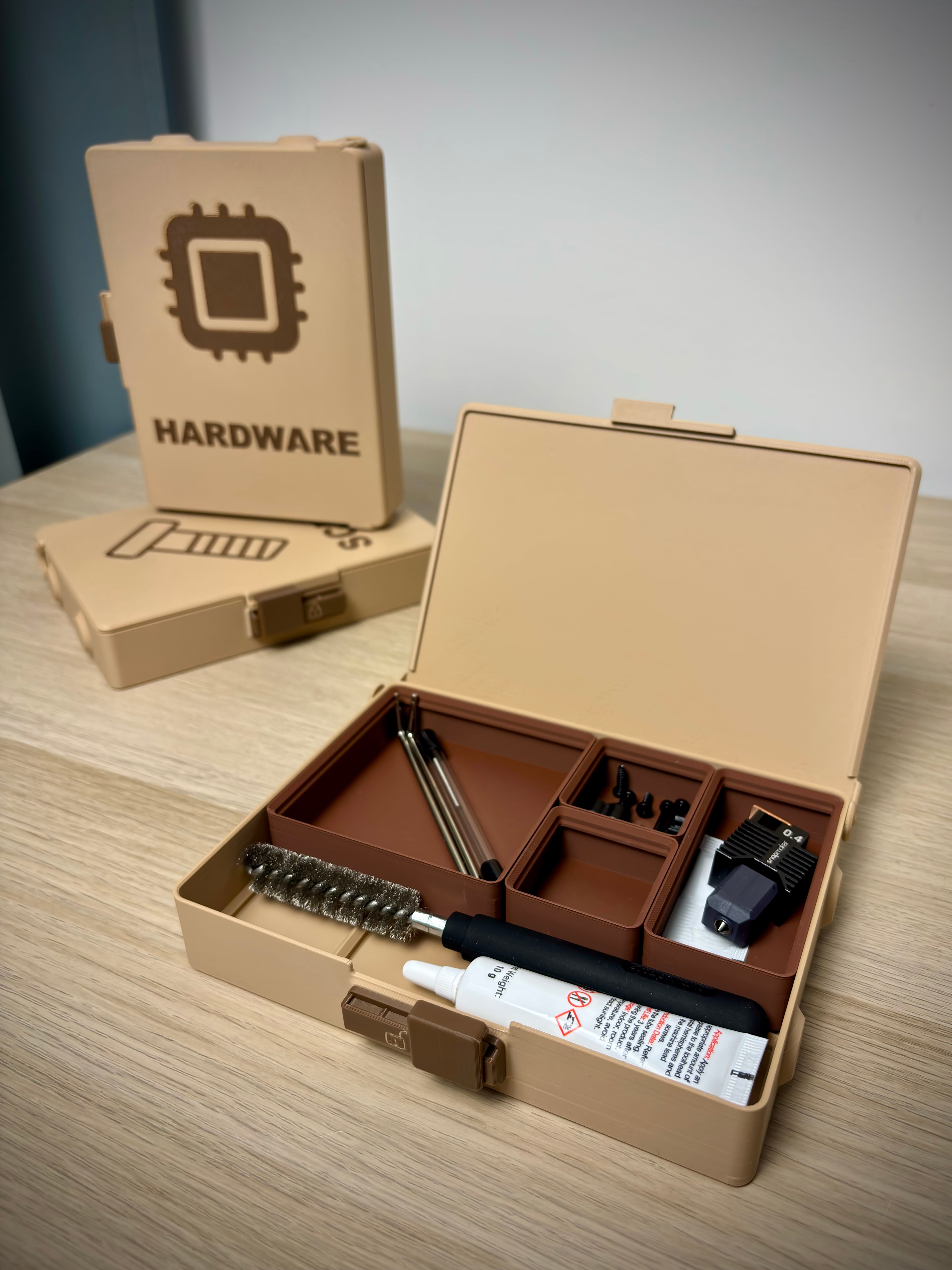 Storage Case | Gridfinity 4x3 | Stackable | Sliding Lock 3d model